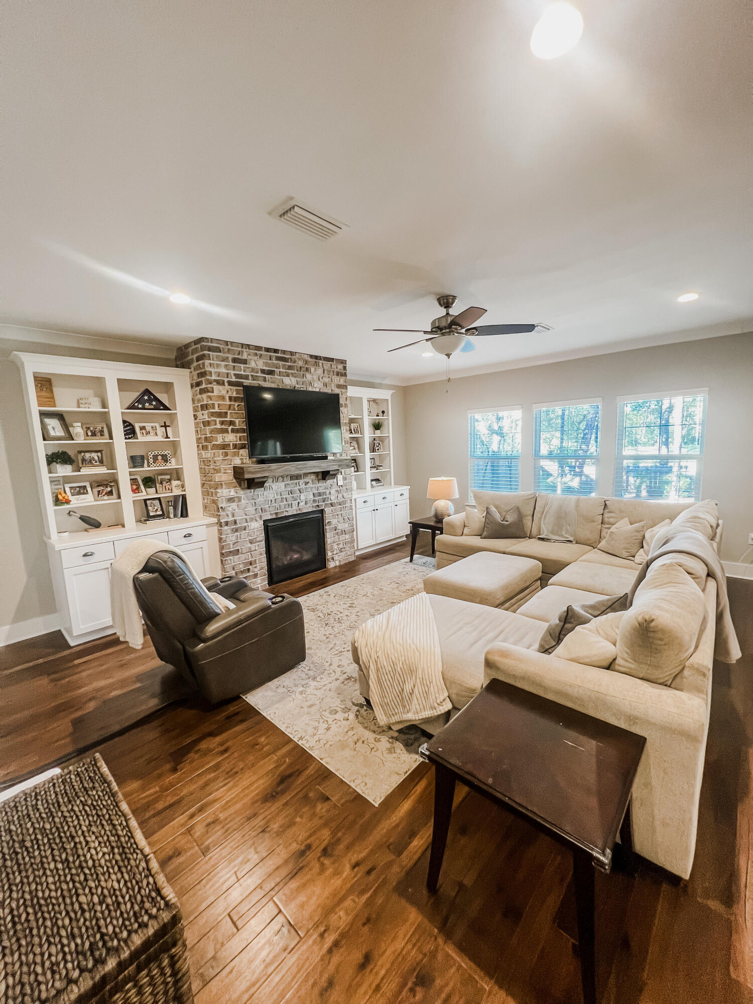 Deer Moss Creek - Residential Lease