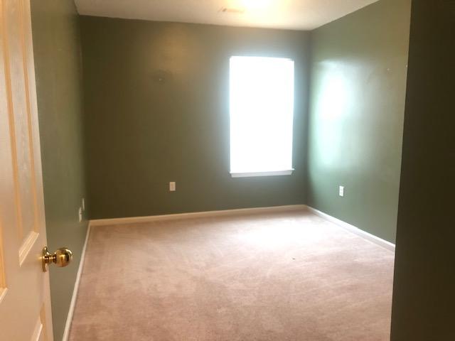 ROLLING PINES - Residential Lease