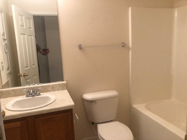 ROLLING PINES - Residential Lease