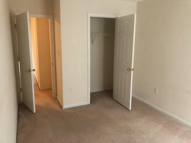 ROLLING PINES - Residential Lease