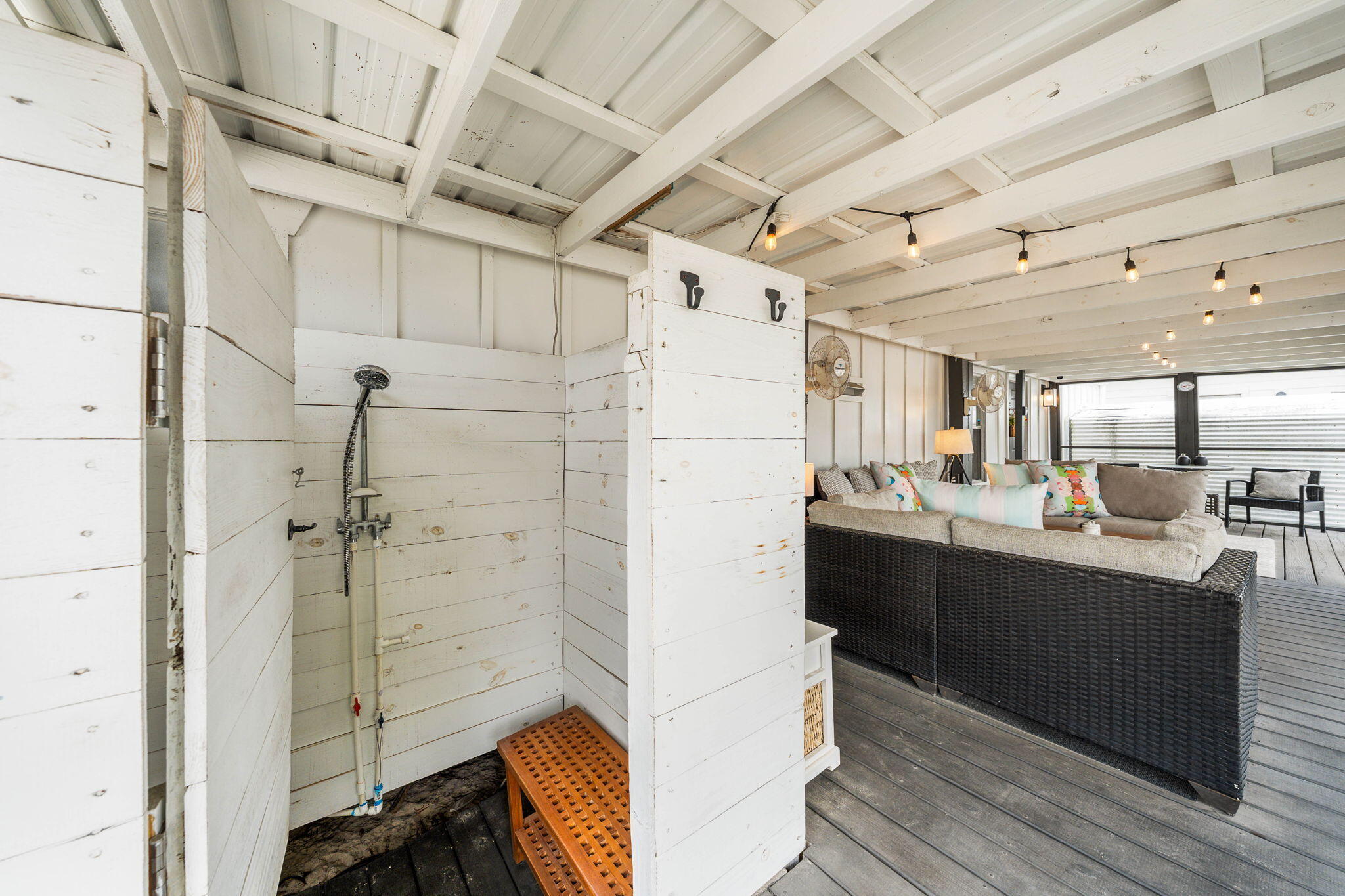 LAGUNA BEACH 6TH ADDN - Residential