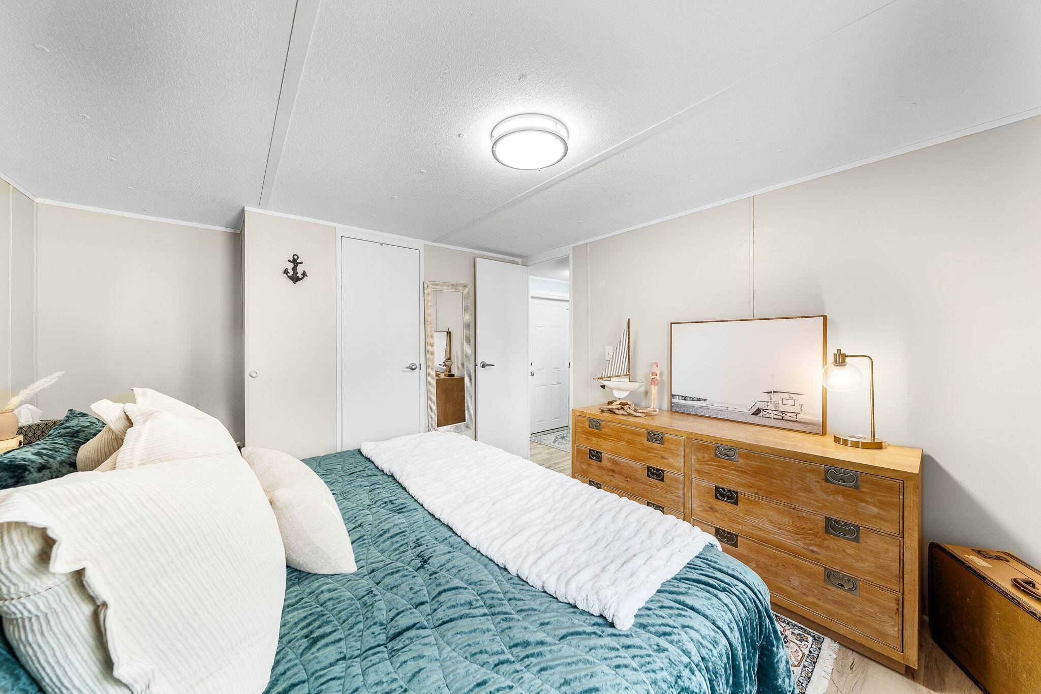 LAGUNA BEACH 6TH ADDN - Residential