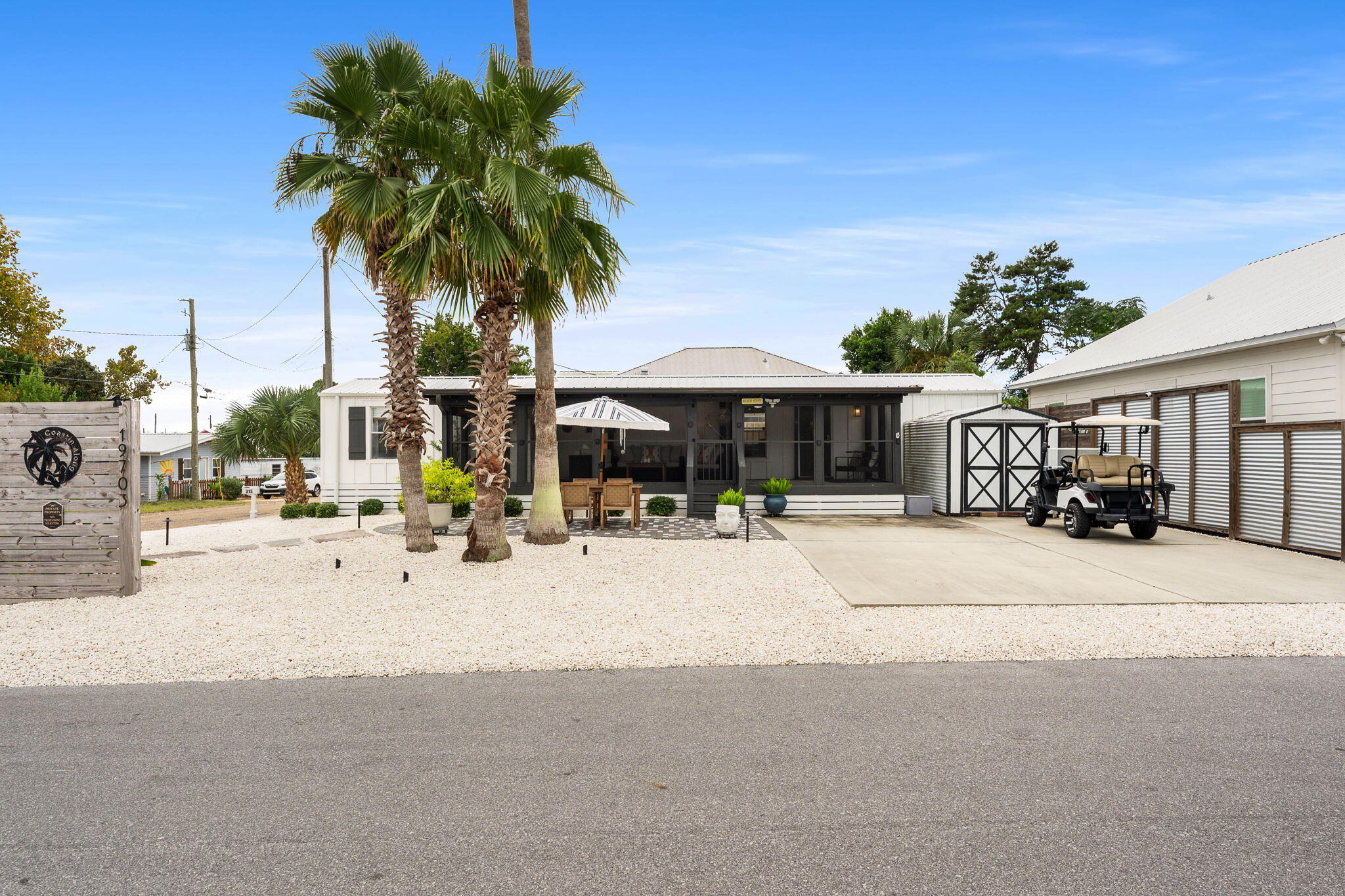 LAGUNA BEACH 6TH ADDN - Residential