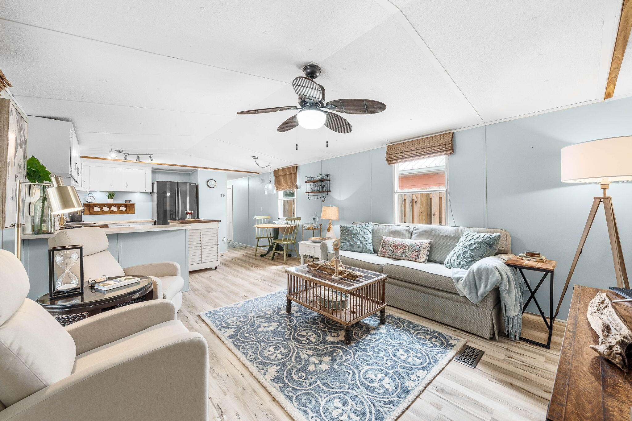 LAGUNA BEACH 6TH ADDN - Residential