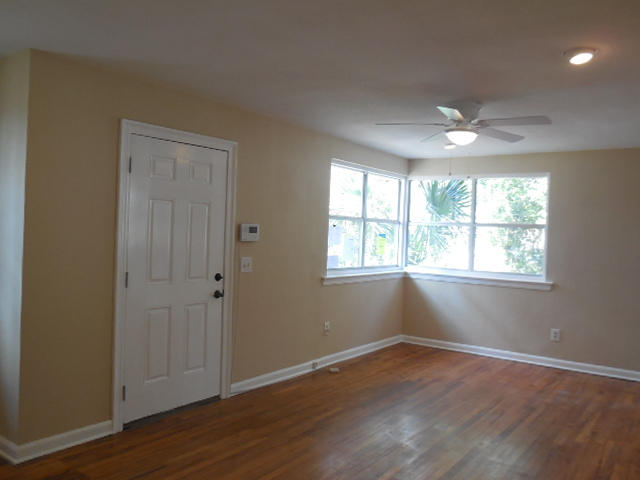 GARNIER BEACH - Residential