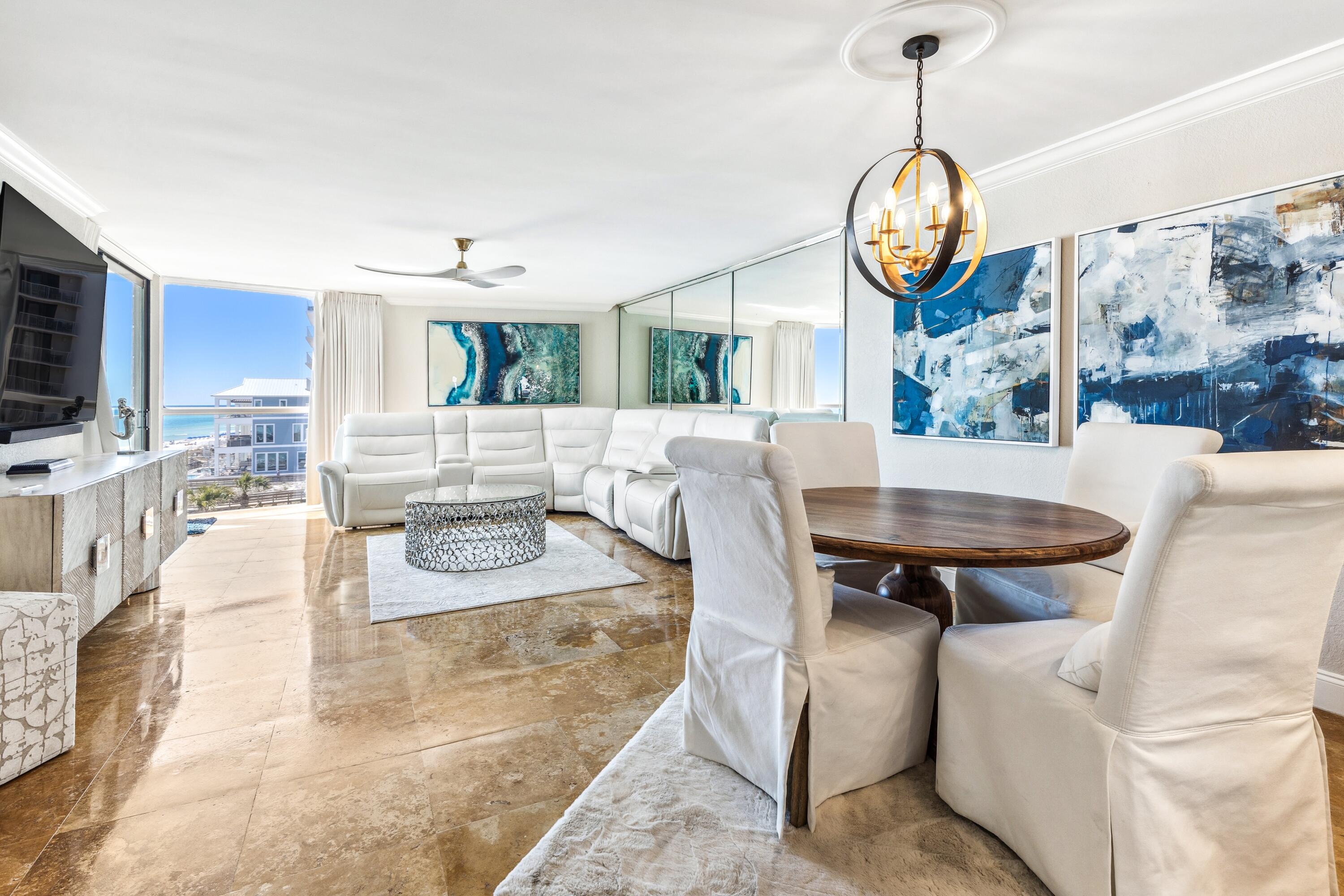 MAINSAIL CONDO PH 1 - Residential