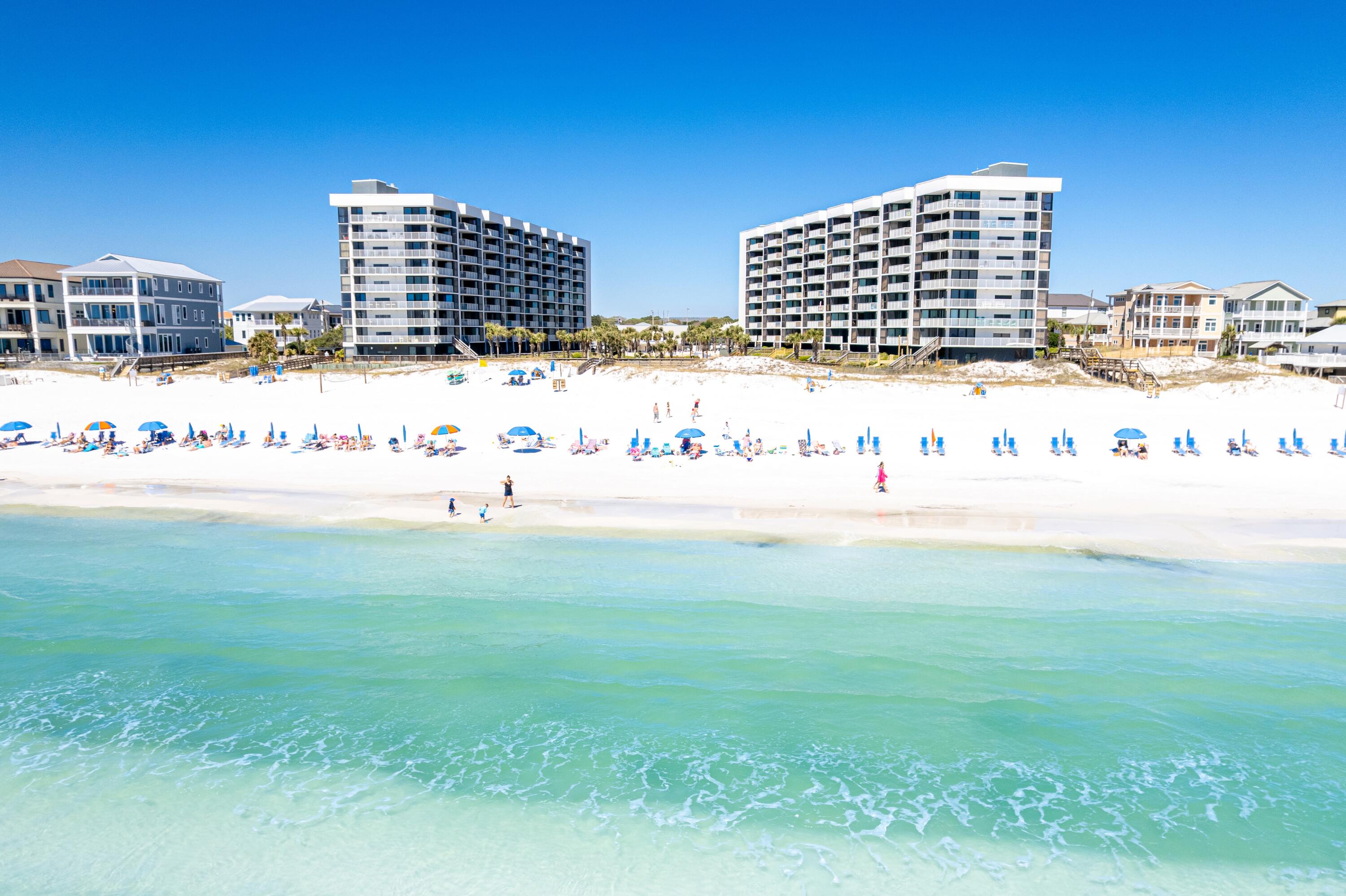 MAINSAIL CONDO PH 1 - Residential