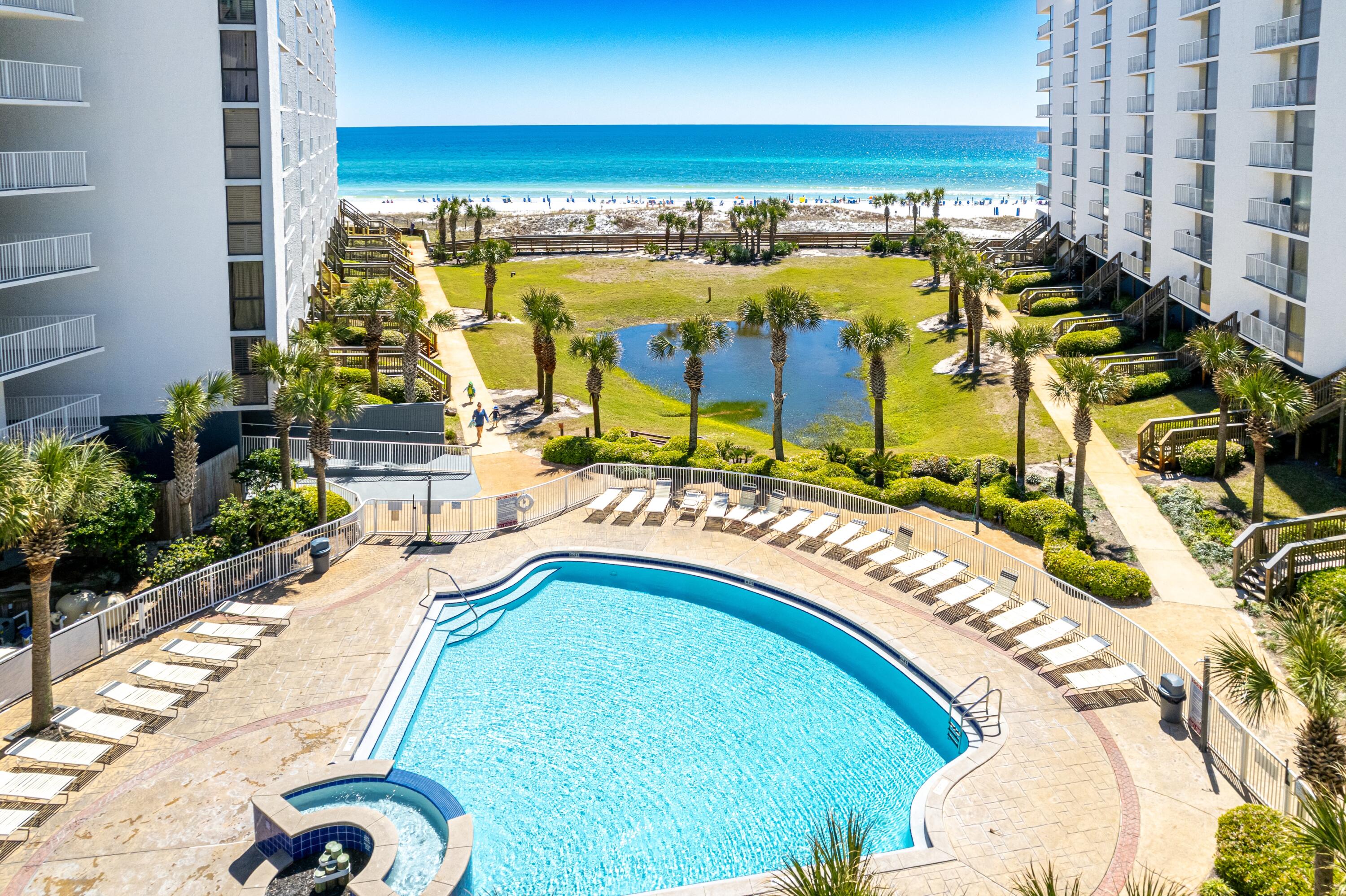 MAINSAIL CONDO PH 1 - Residential