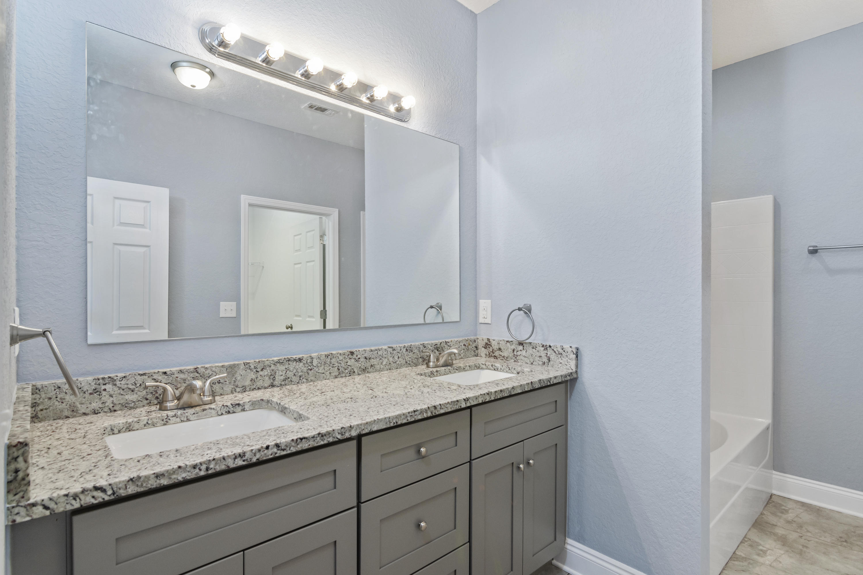 DUGGAN POND ESTATES - Residential