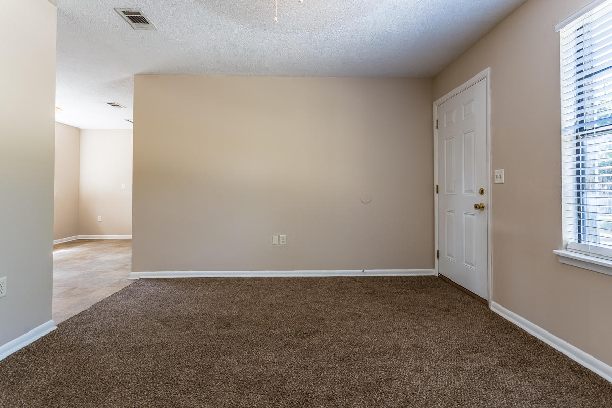 CAMPBELL ST - Residential Lease