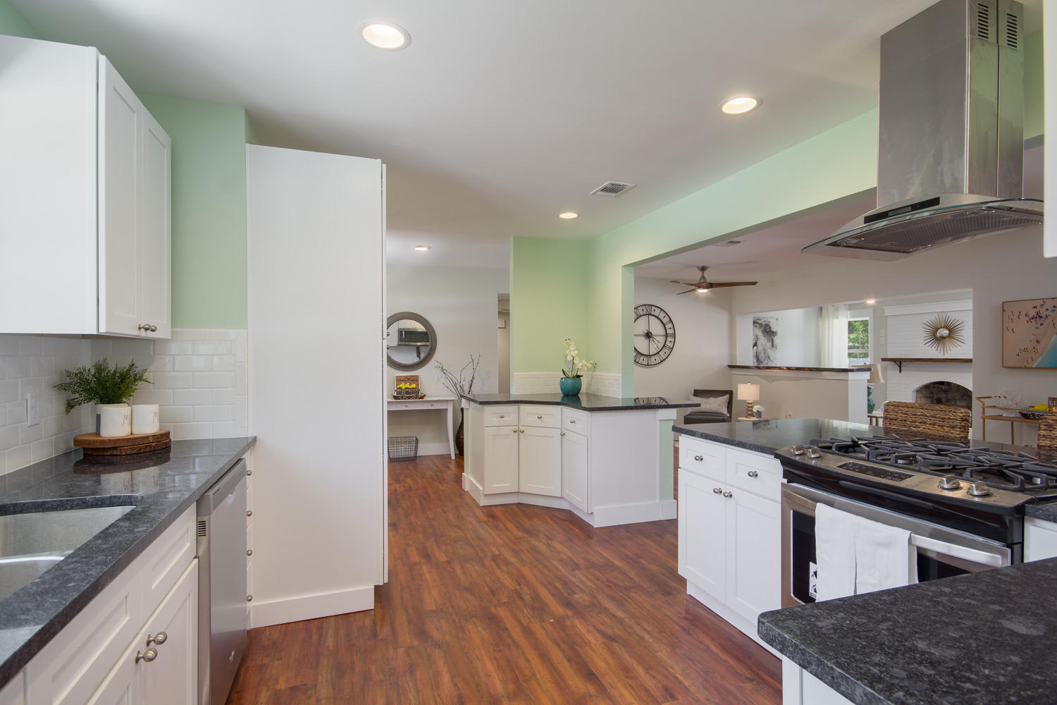 Villa Rush Park - Residential