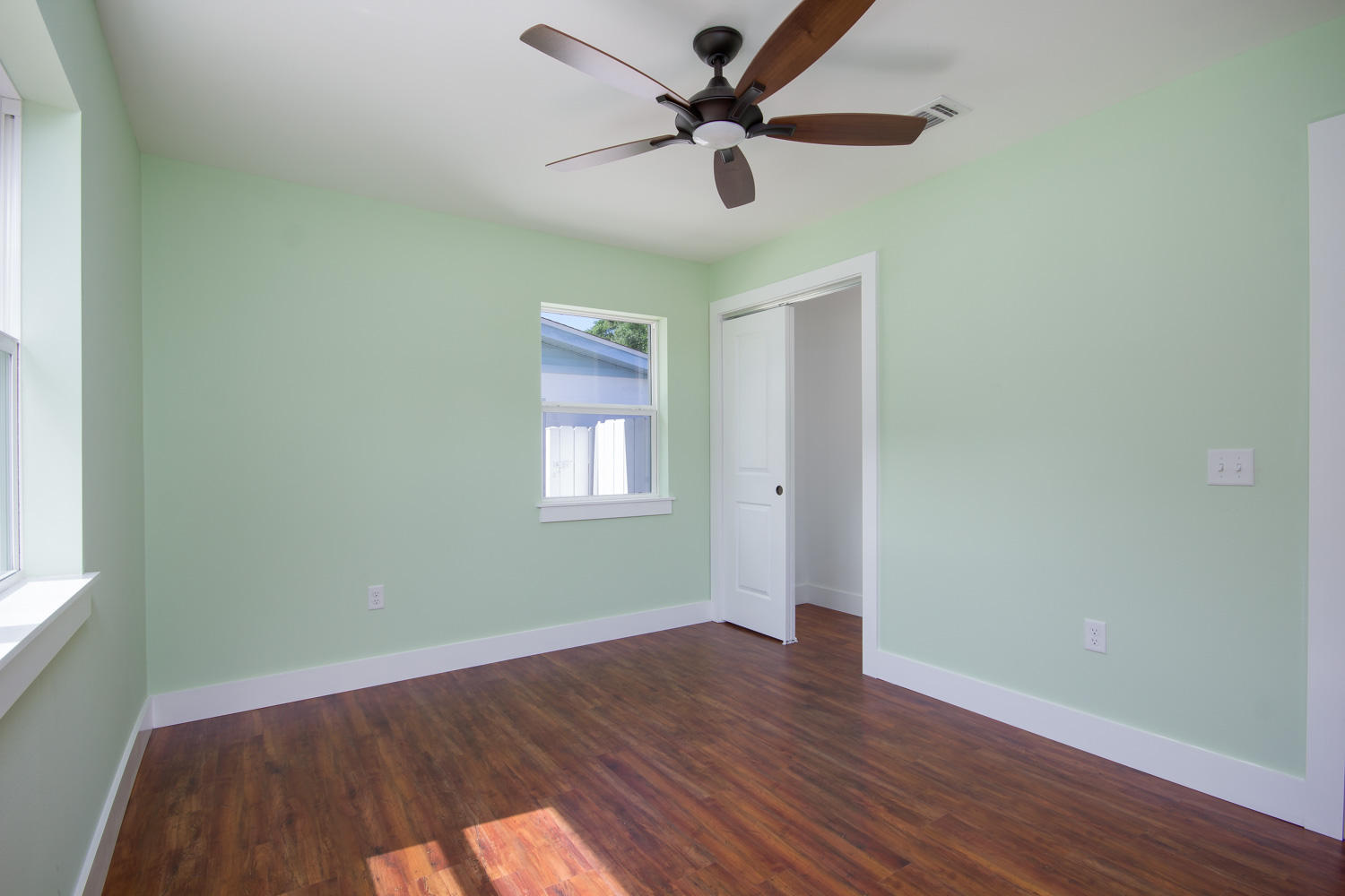 Villa Rush Park - Residential