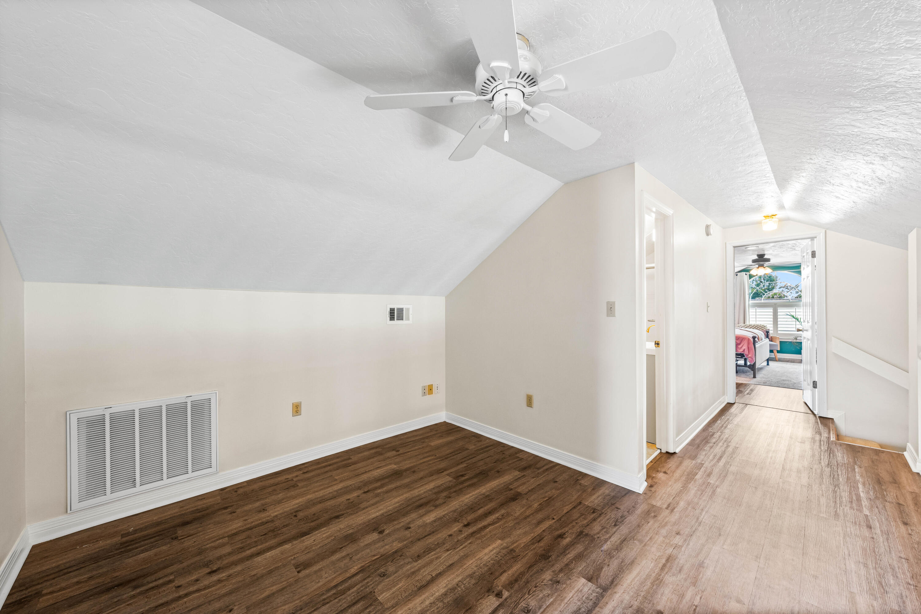 RIDGE WOOD MANOR - Residential