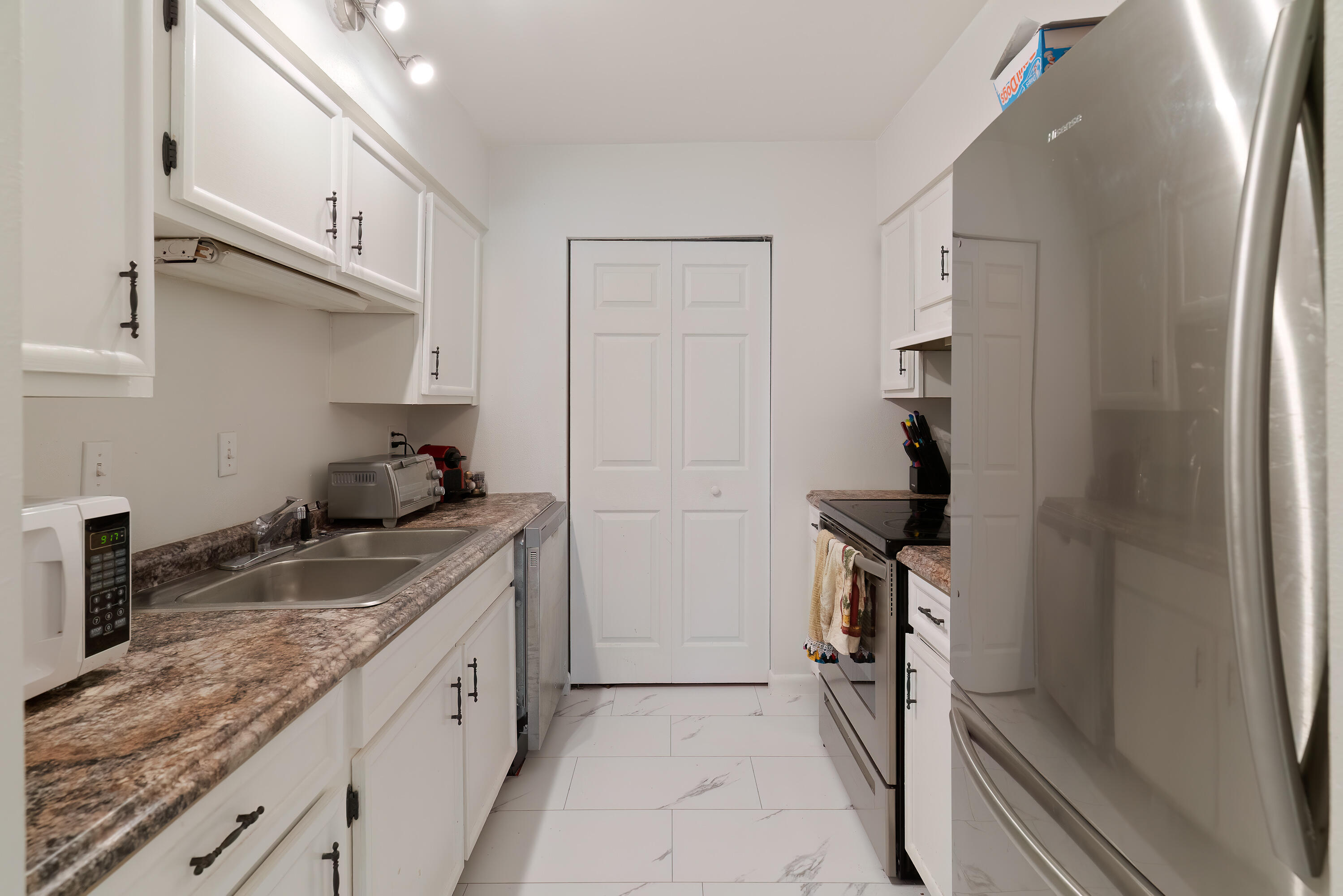 Cedars Condo - Residential
