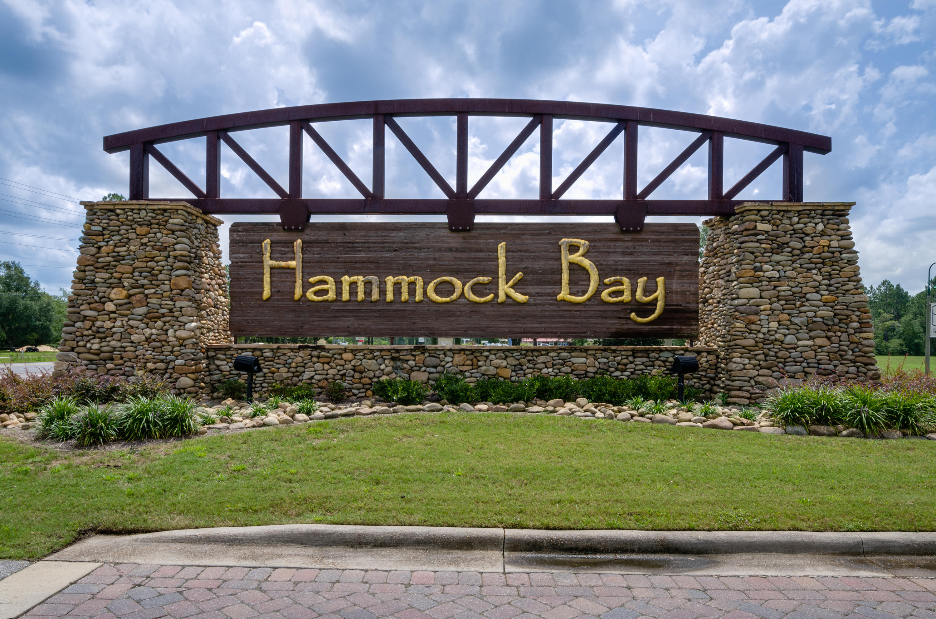 HAMMOCK BAY - Residential