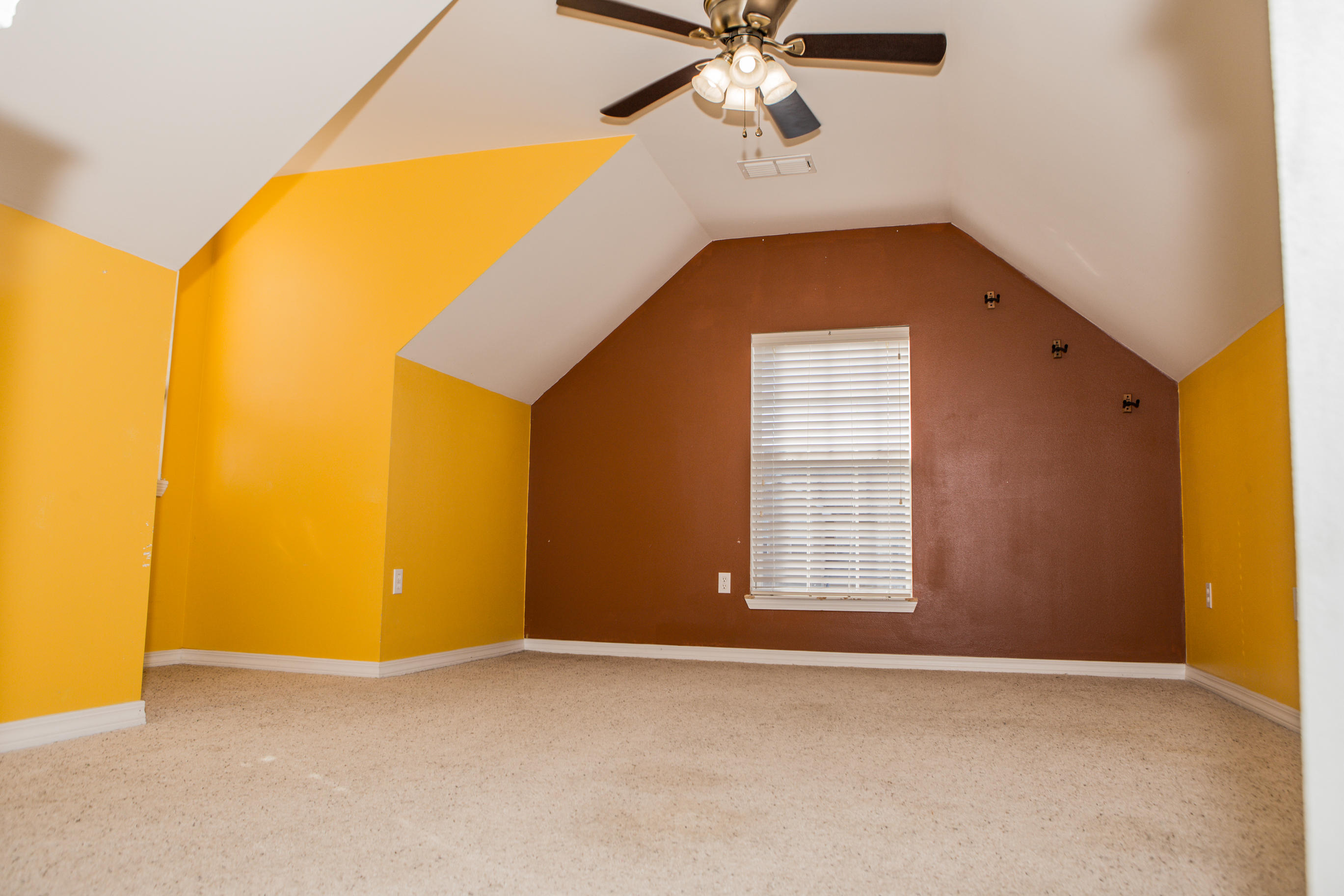 SANDY RIDGE ESTATES - Residential