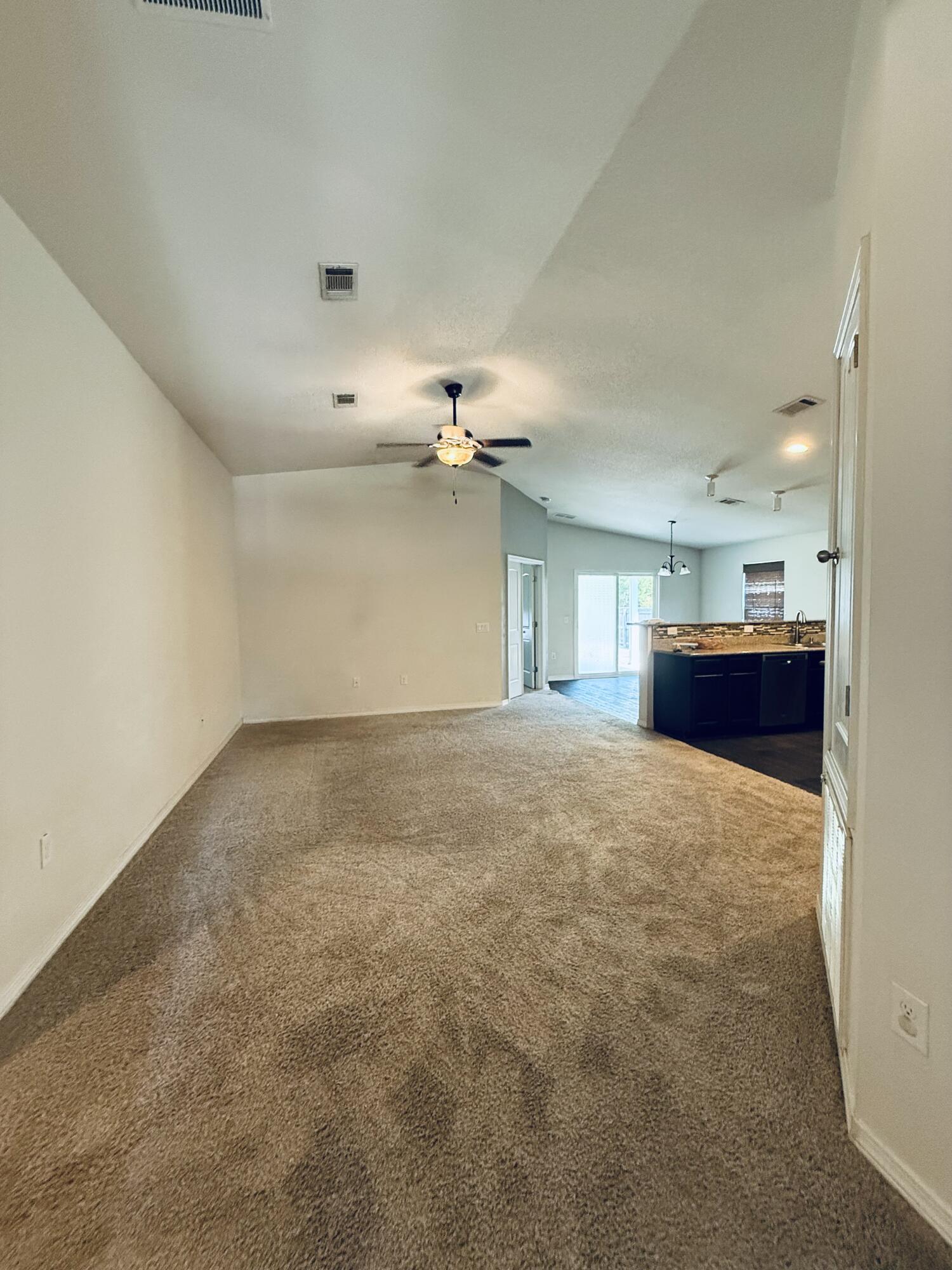 METES & BOUNDS - Residential Lease