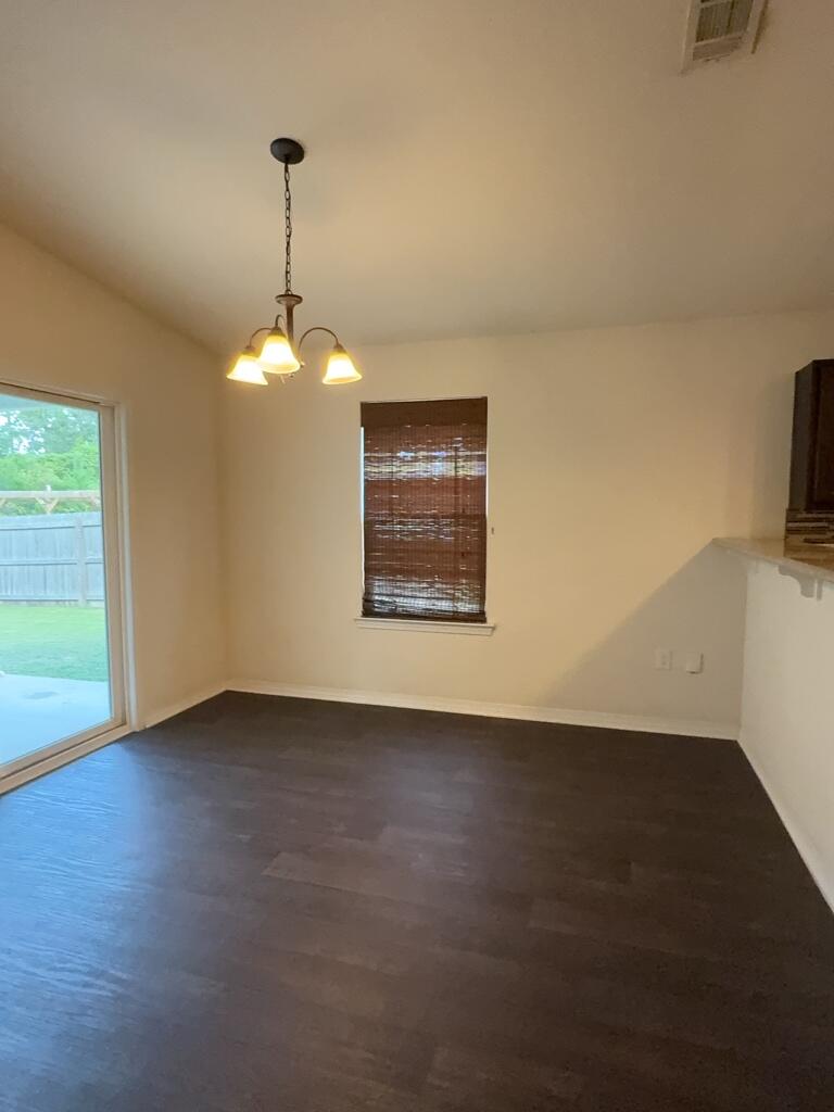 METES & BOUNDS - Residential Lease