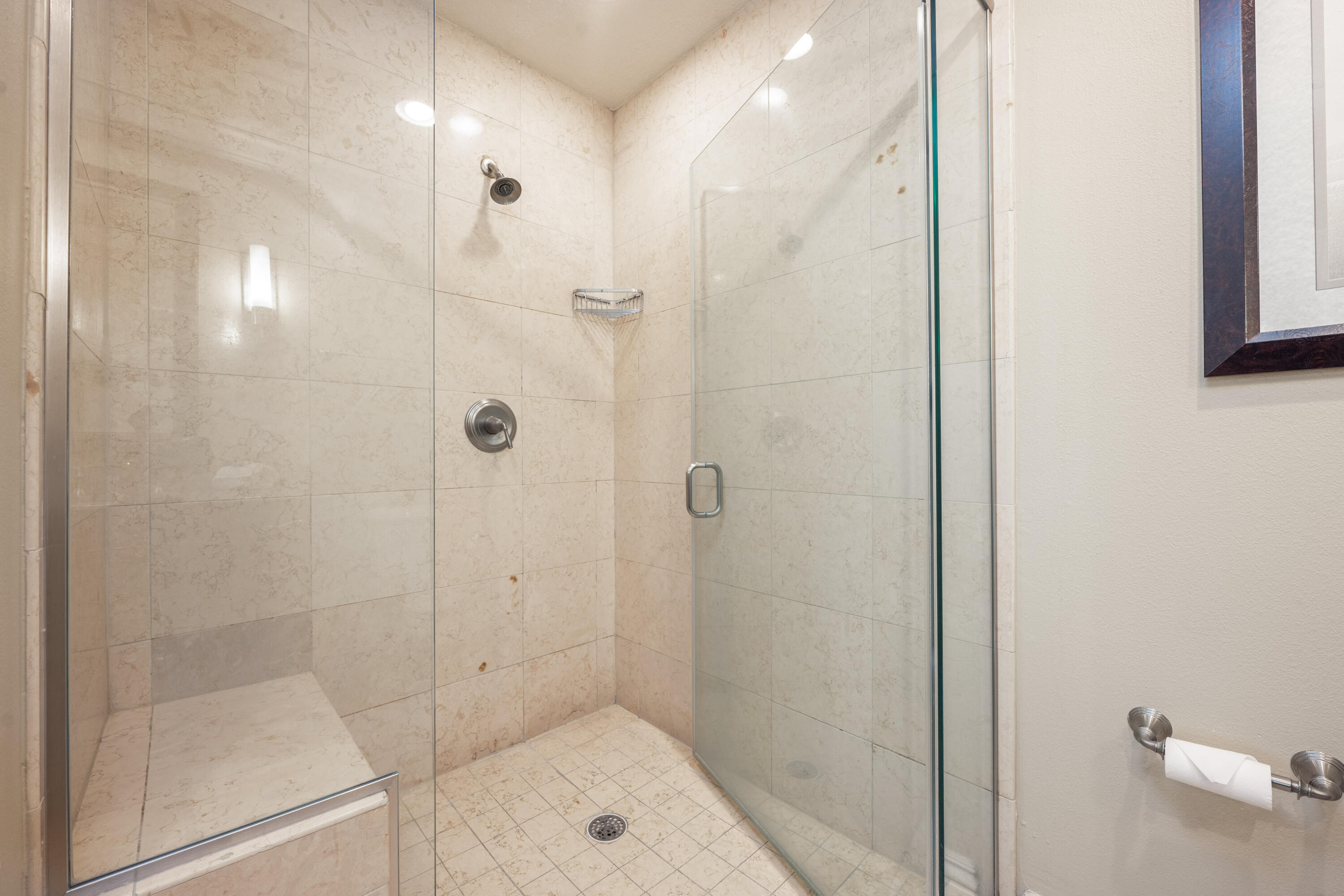 Emerald Grande East-Whole Unit - Residential