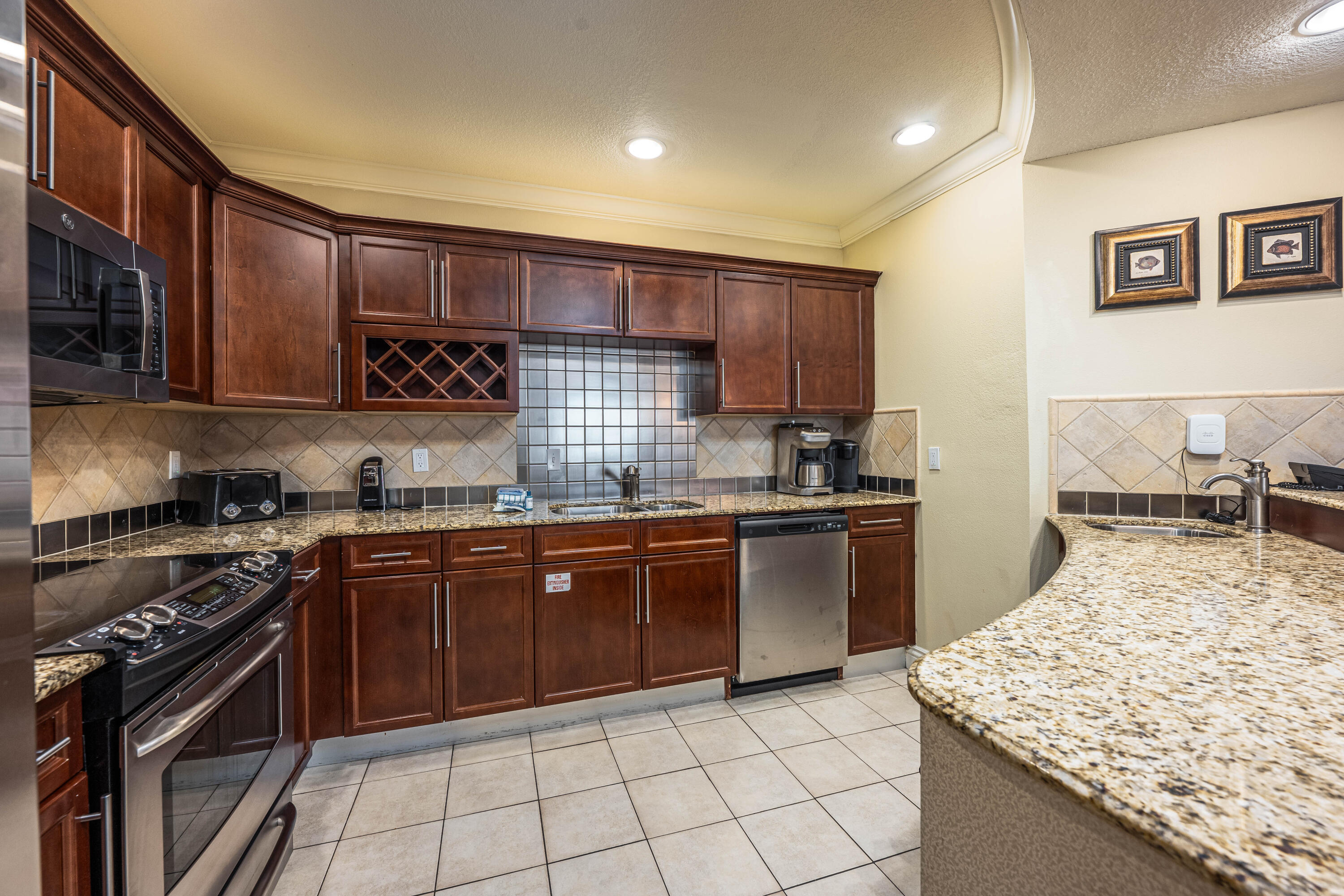 Emerald Grande East-Whole Unit - Residential