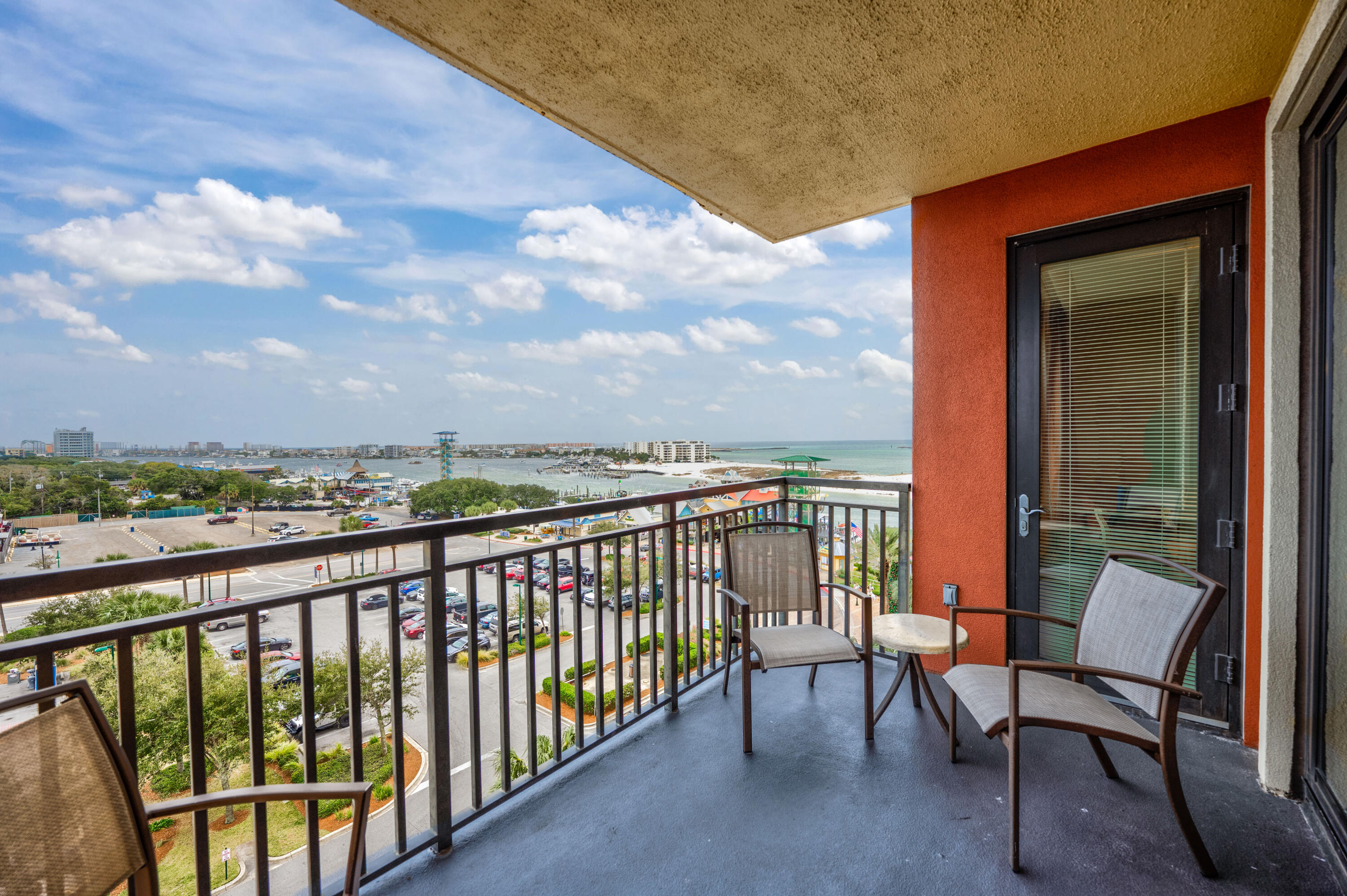 Emerald Grande East-Whole Unit - Residential