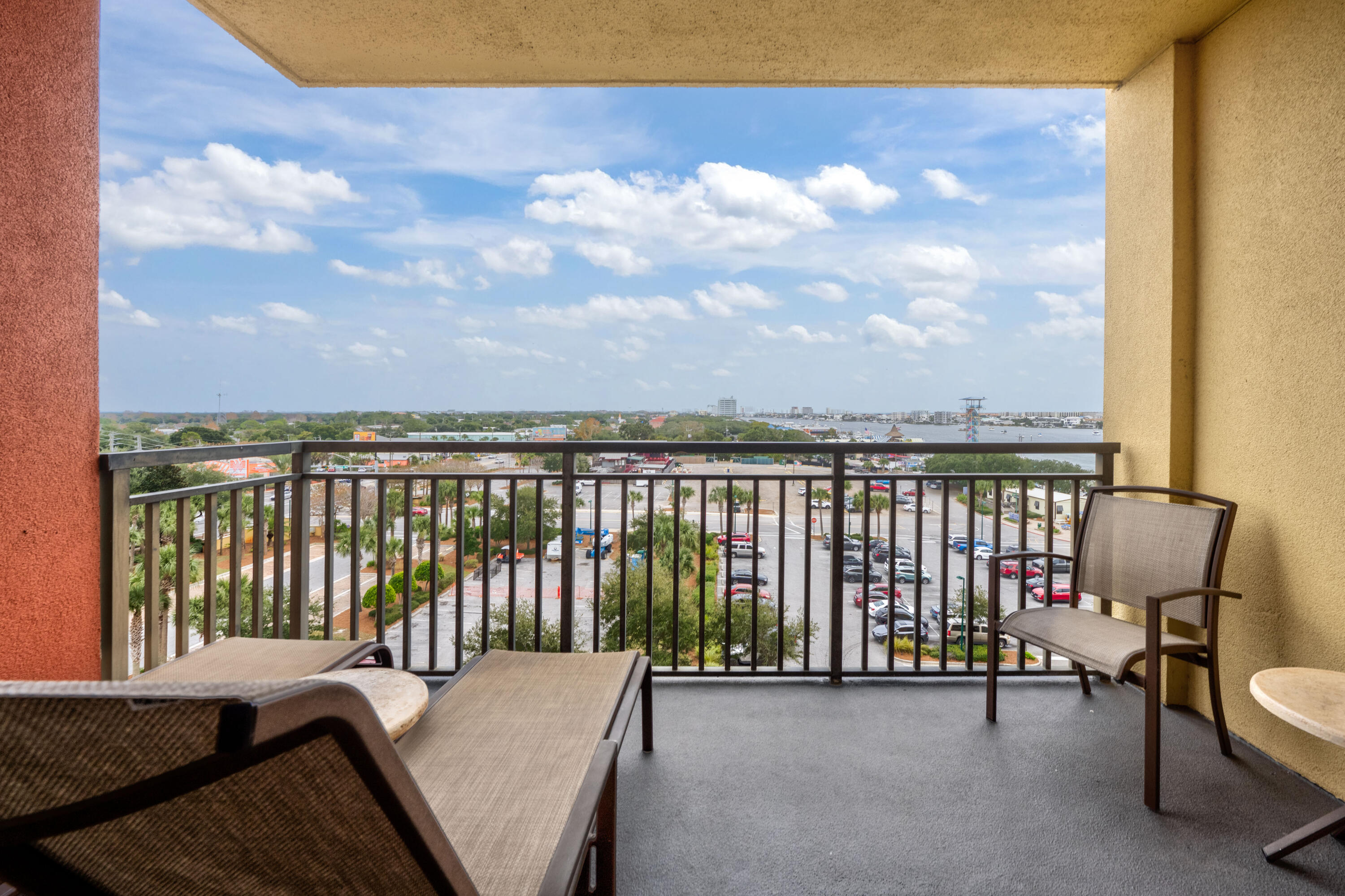 Emerald Grande East-Whole Unit - Residential