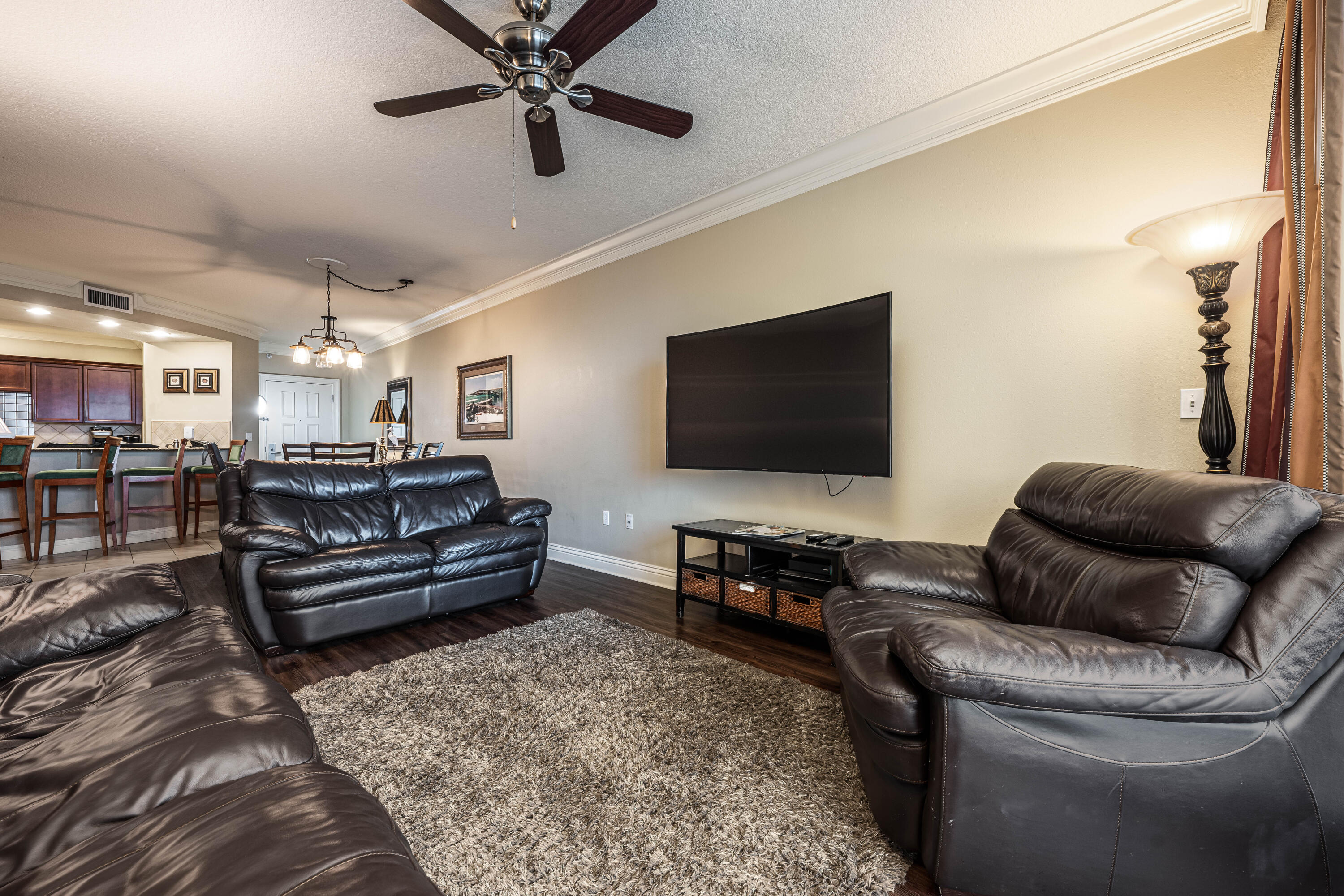 Emerald Grande East-Whole Unit - Residential