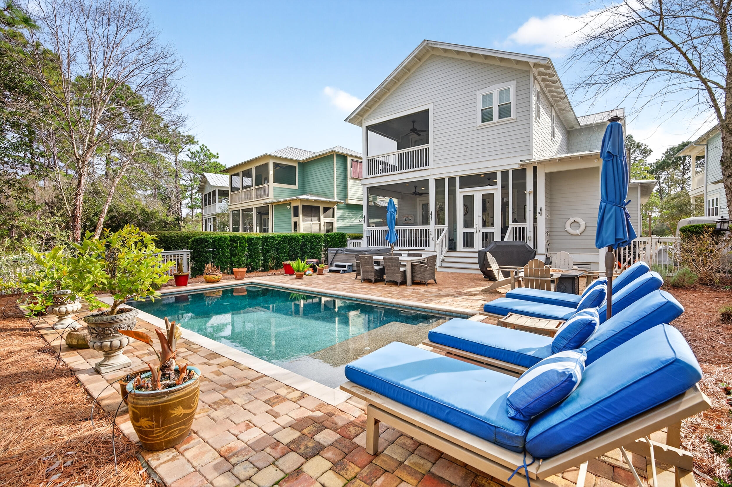 NATUREWALK AT SEAGROVE - Residential