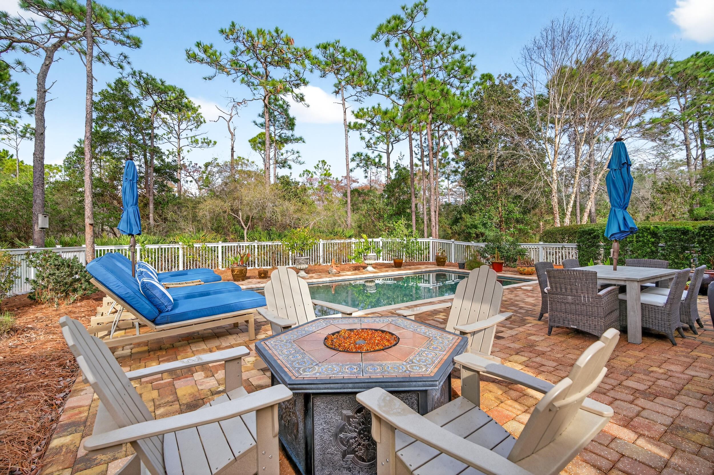 NATUREWALK AT SEAGROVE - Residential