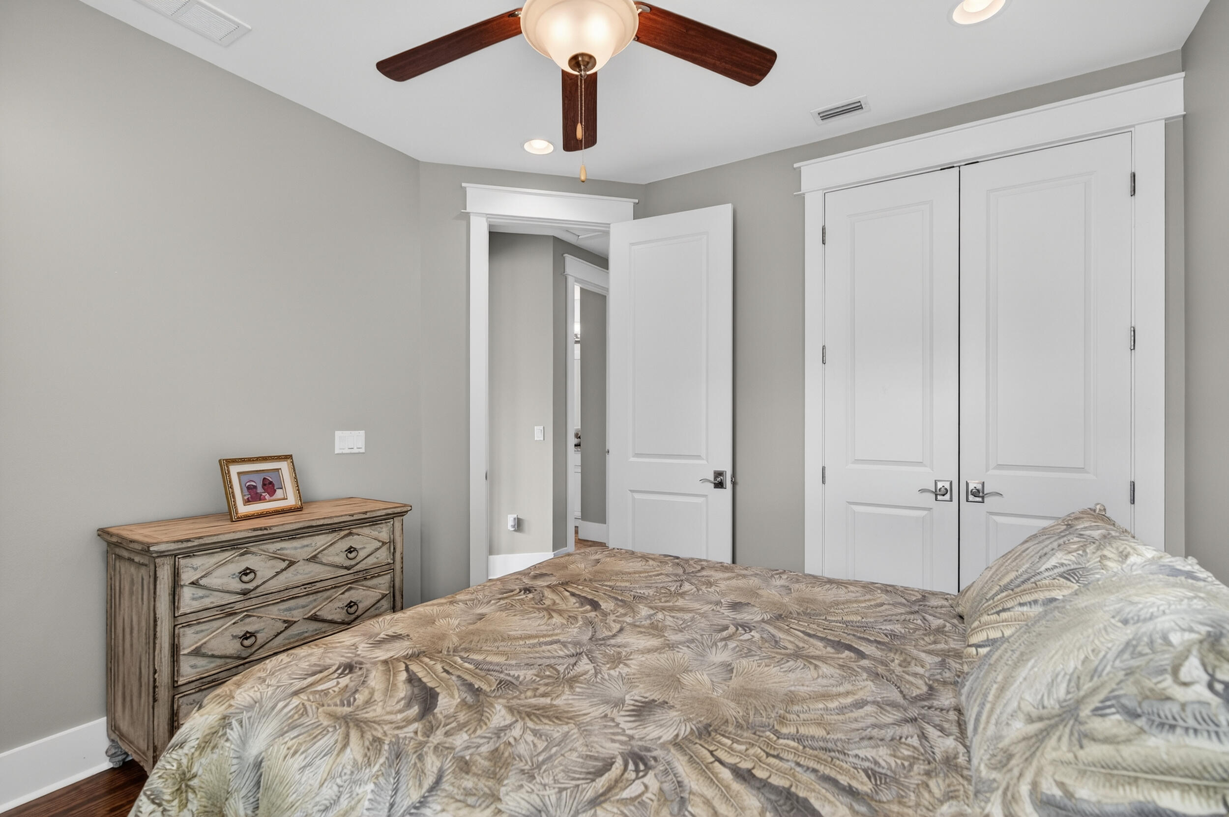 NATUREWALK AT SEAGROVE - Residential