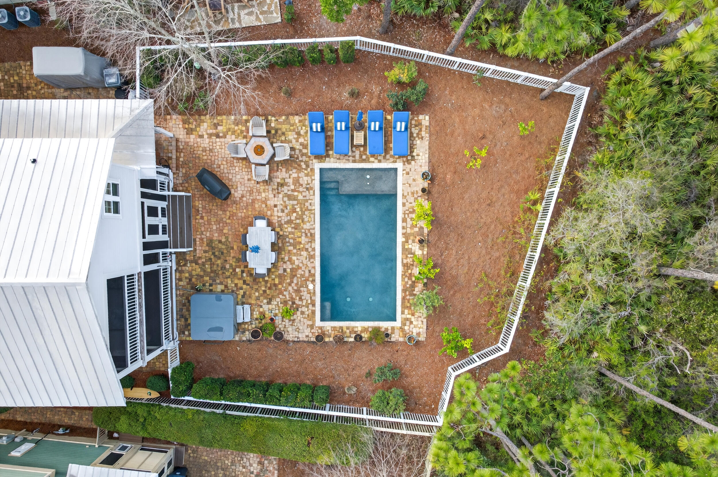 NATUREWALK AT SEAGROVE - Residential