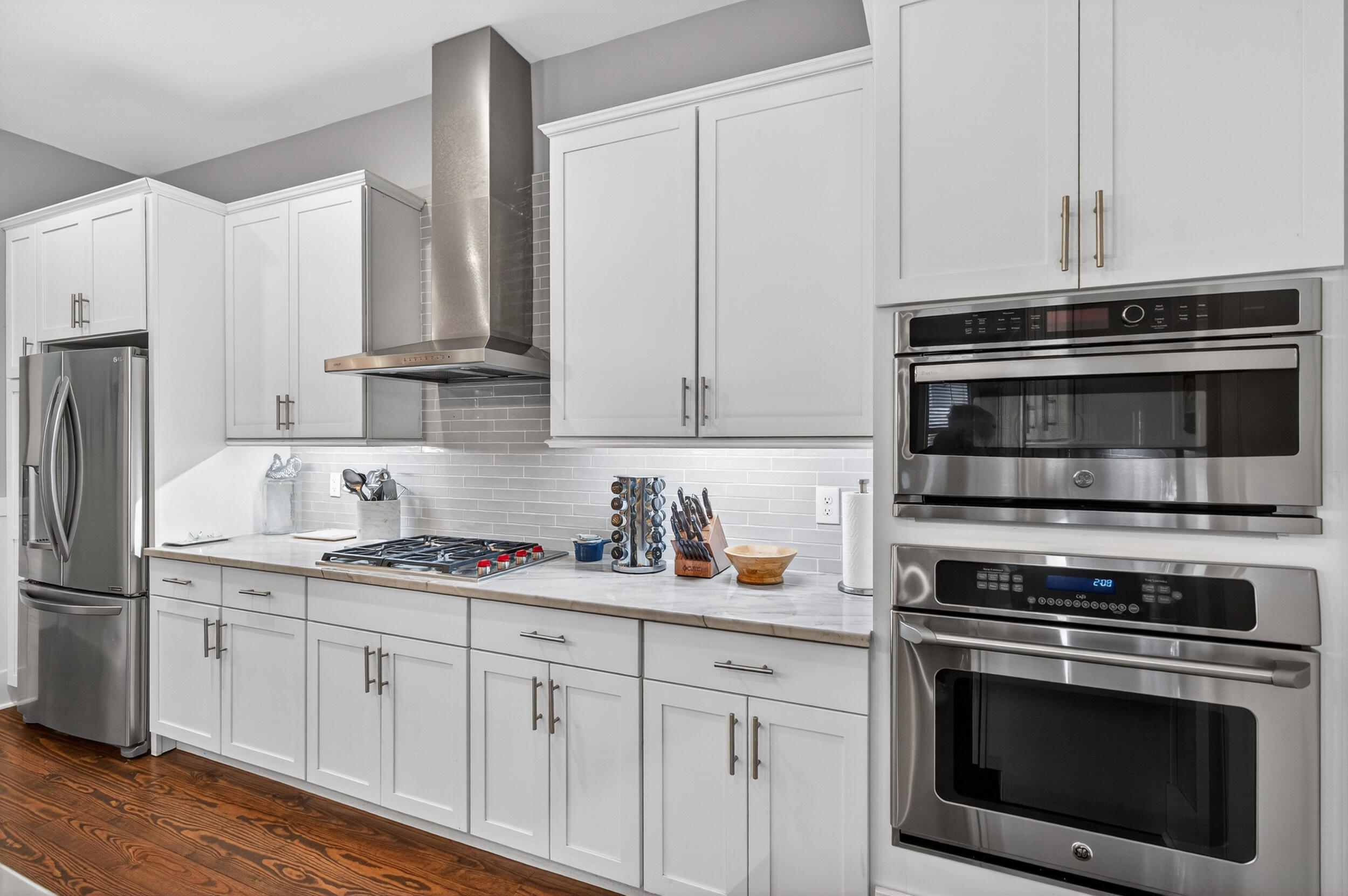 NATUREWALK AT SEAGROVE - Residential