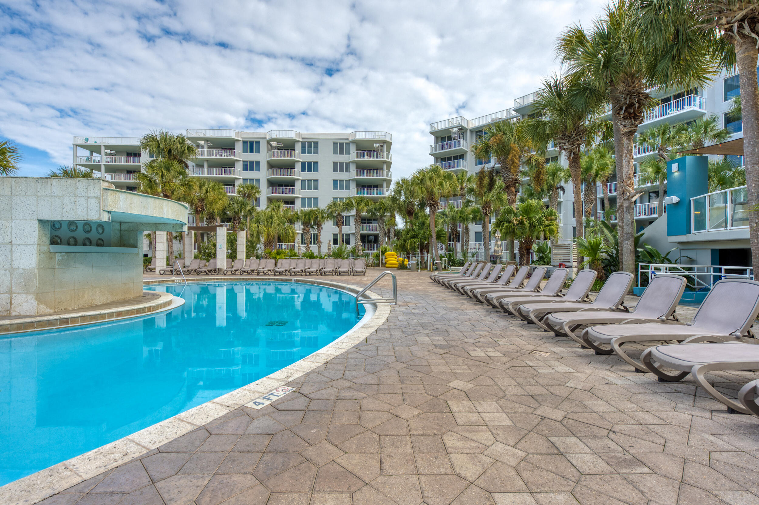 DESTIN WEST BEACH & BAY RESORT UNIT 205 - Residential