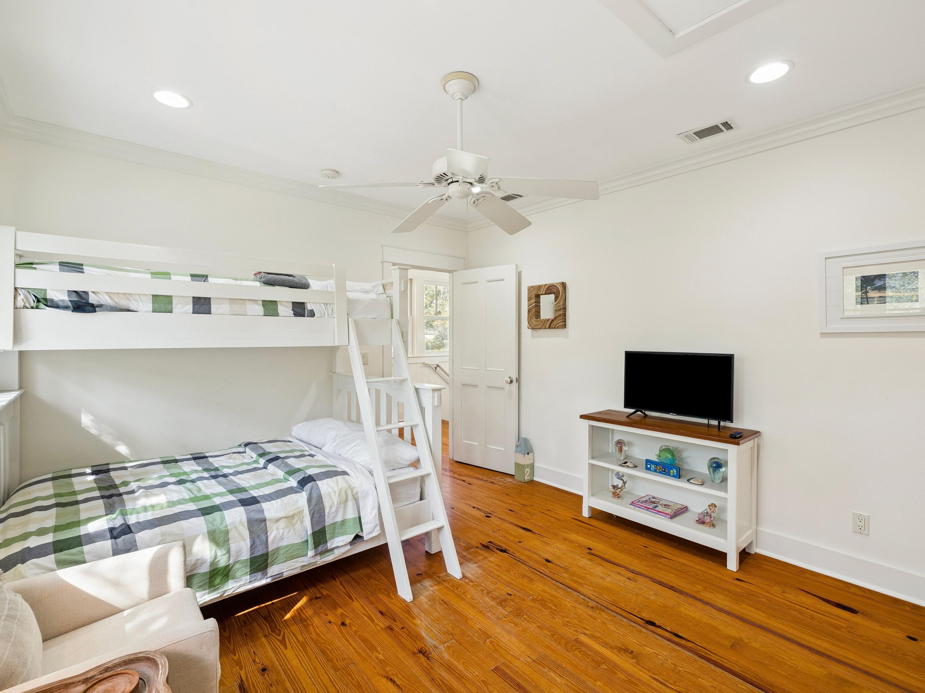 WATERCOLOR - Residential