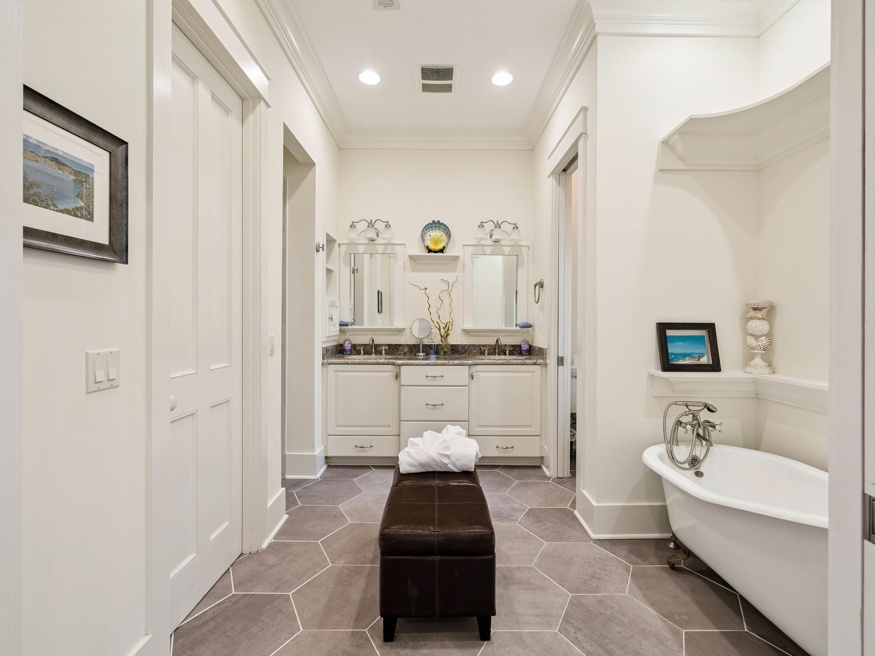 WATERCOLOR - Residential