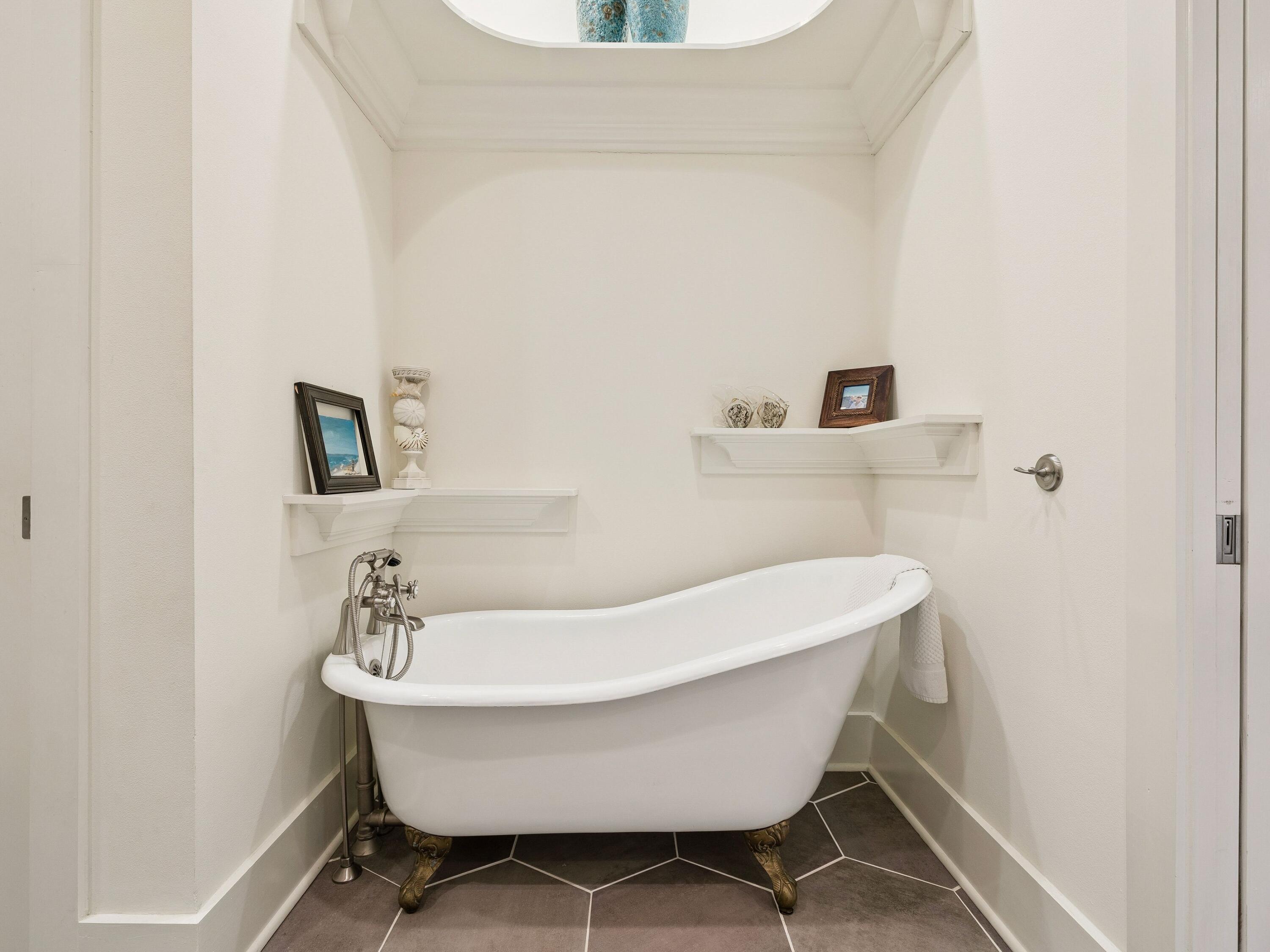 WATERCOLOR - Residential