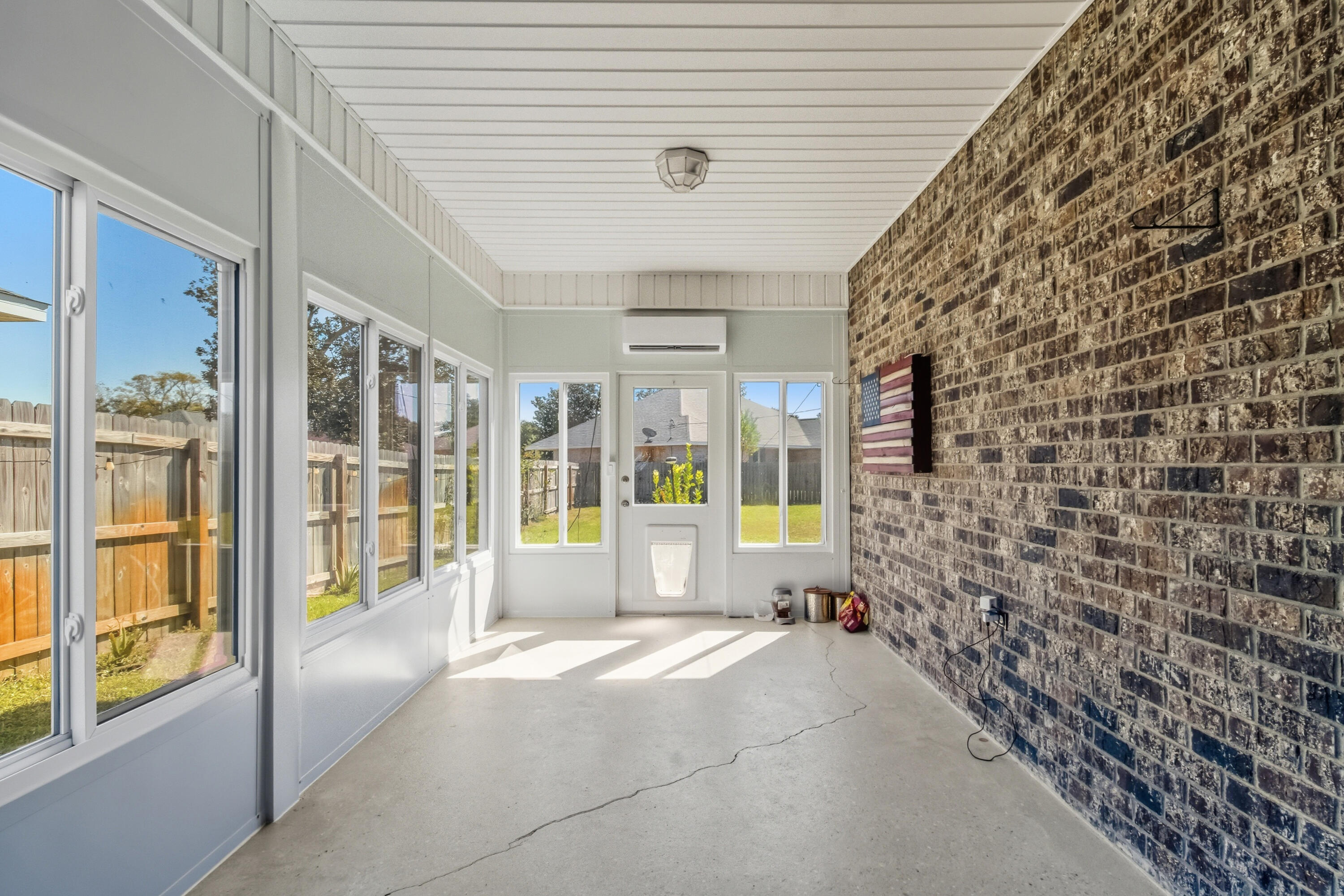 WYNNEHAVEN BCH EST - Residential
