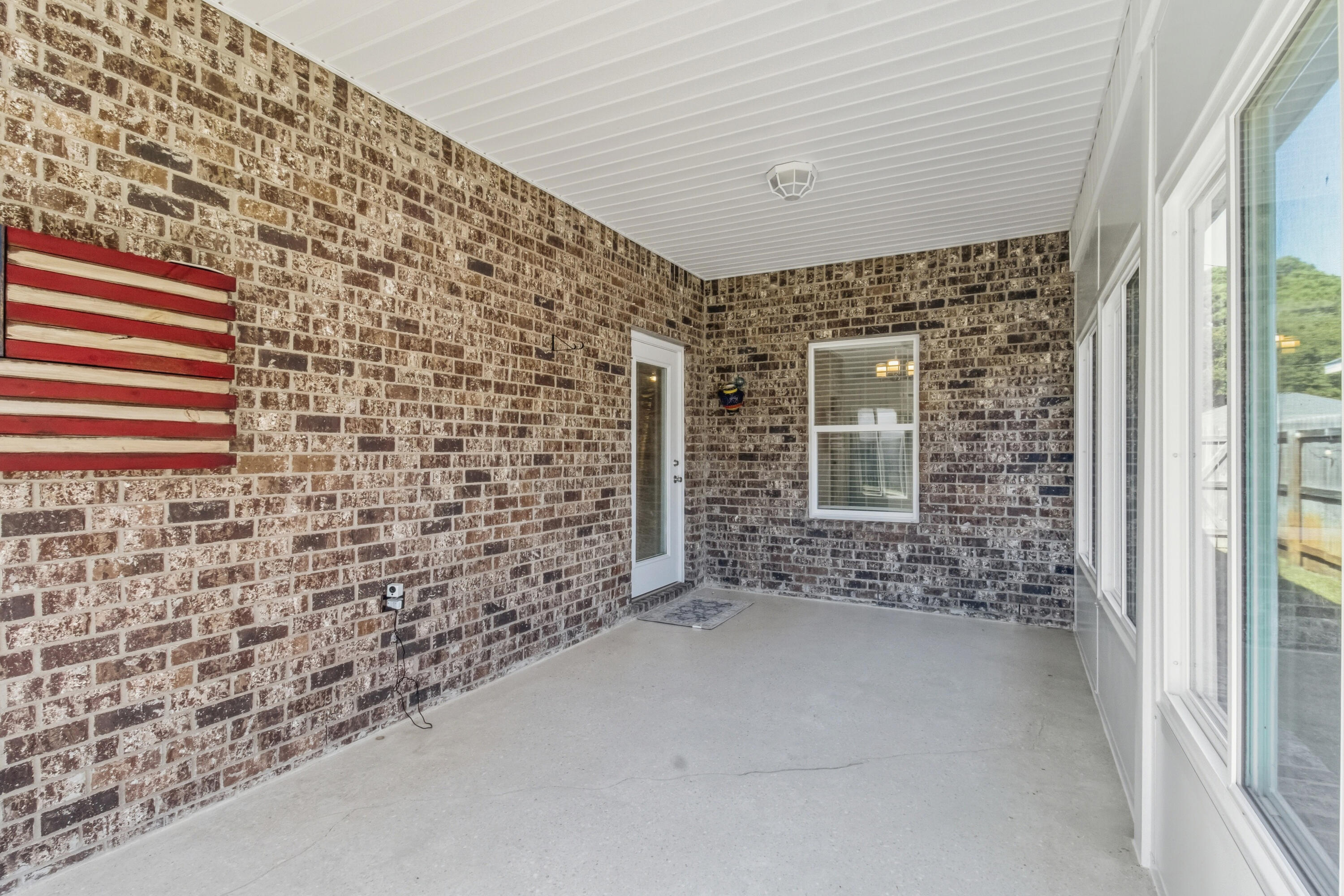WYNNEHAVEN BCH EST - Residential