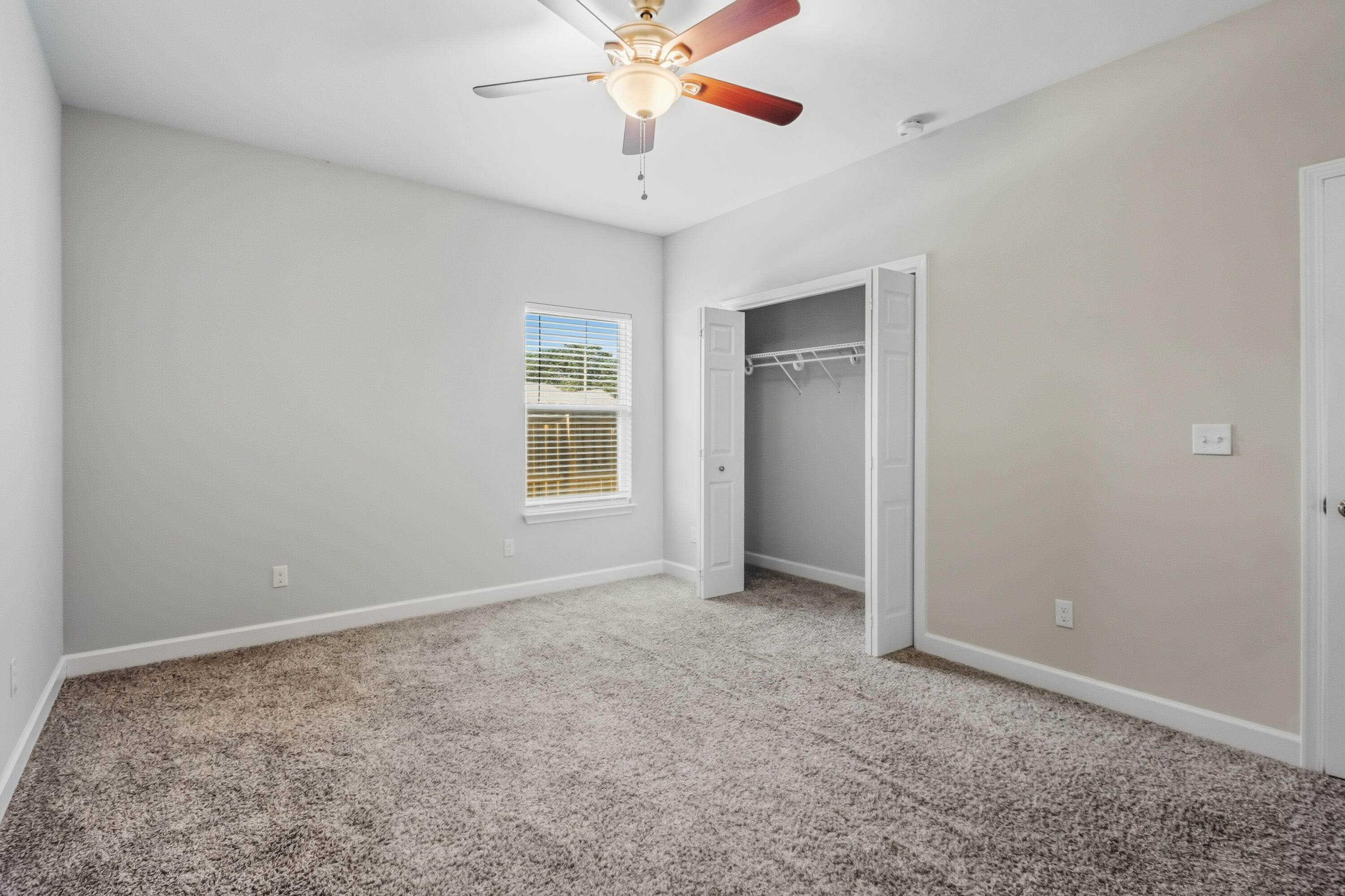 WYNNEHAVEN BCH EST - Residential