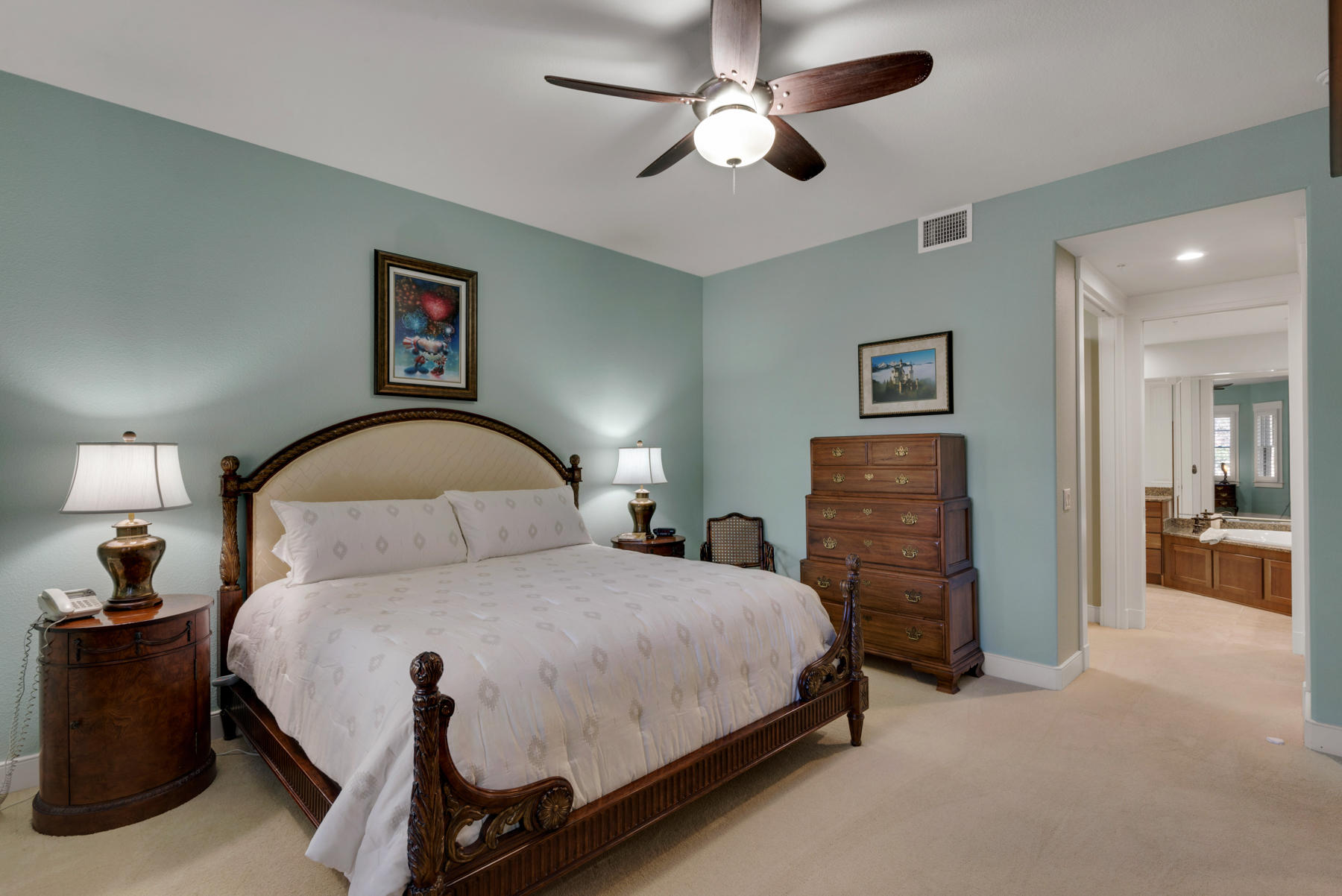 WILD HERON - CLUBSIDE II - Residential