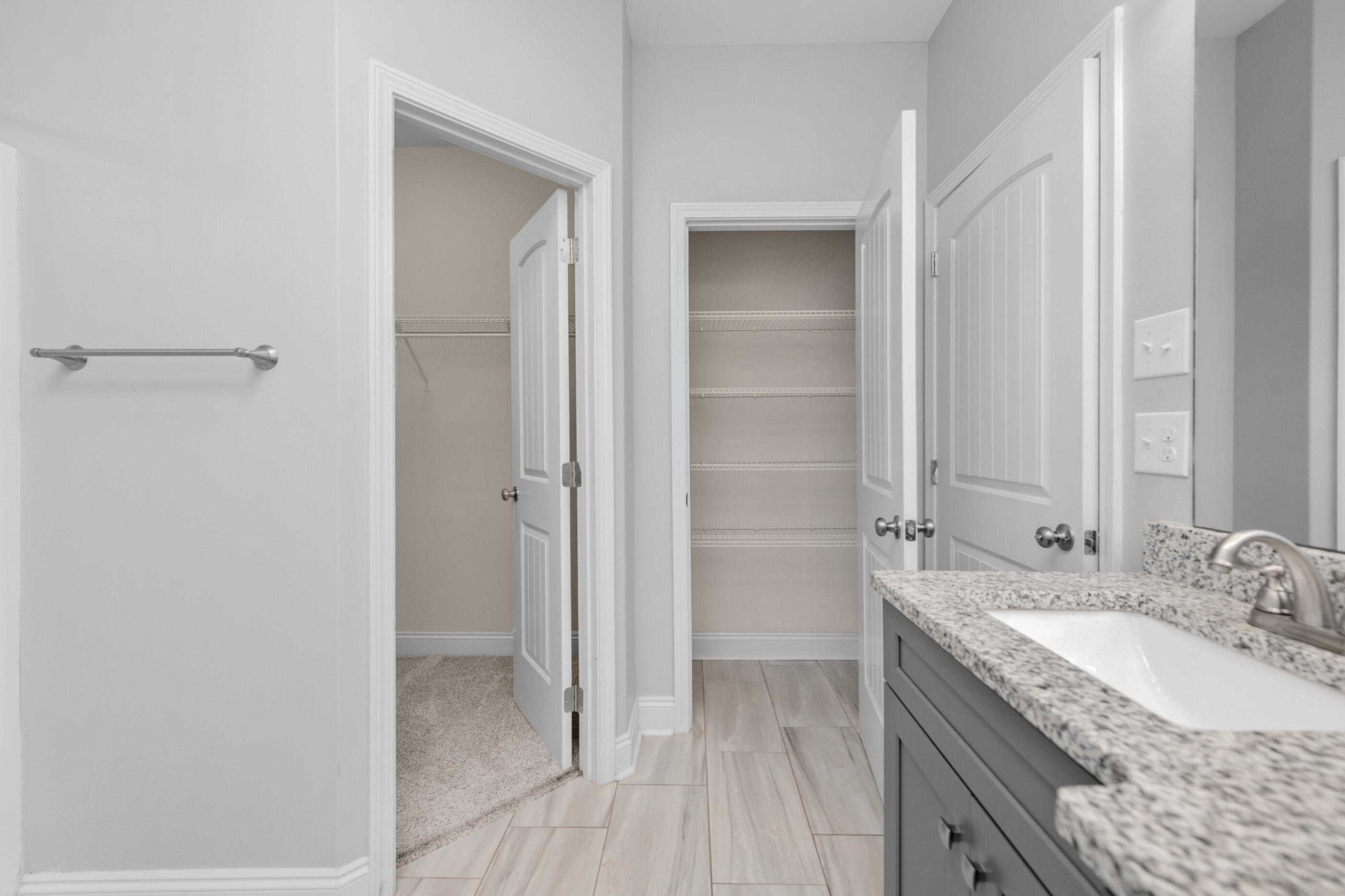 CRESCENT SHORES - Residential