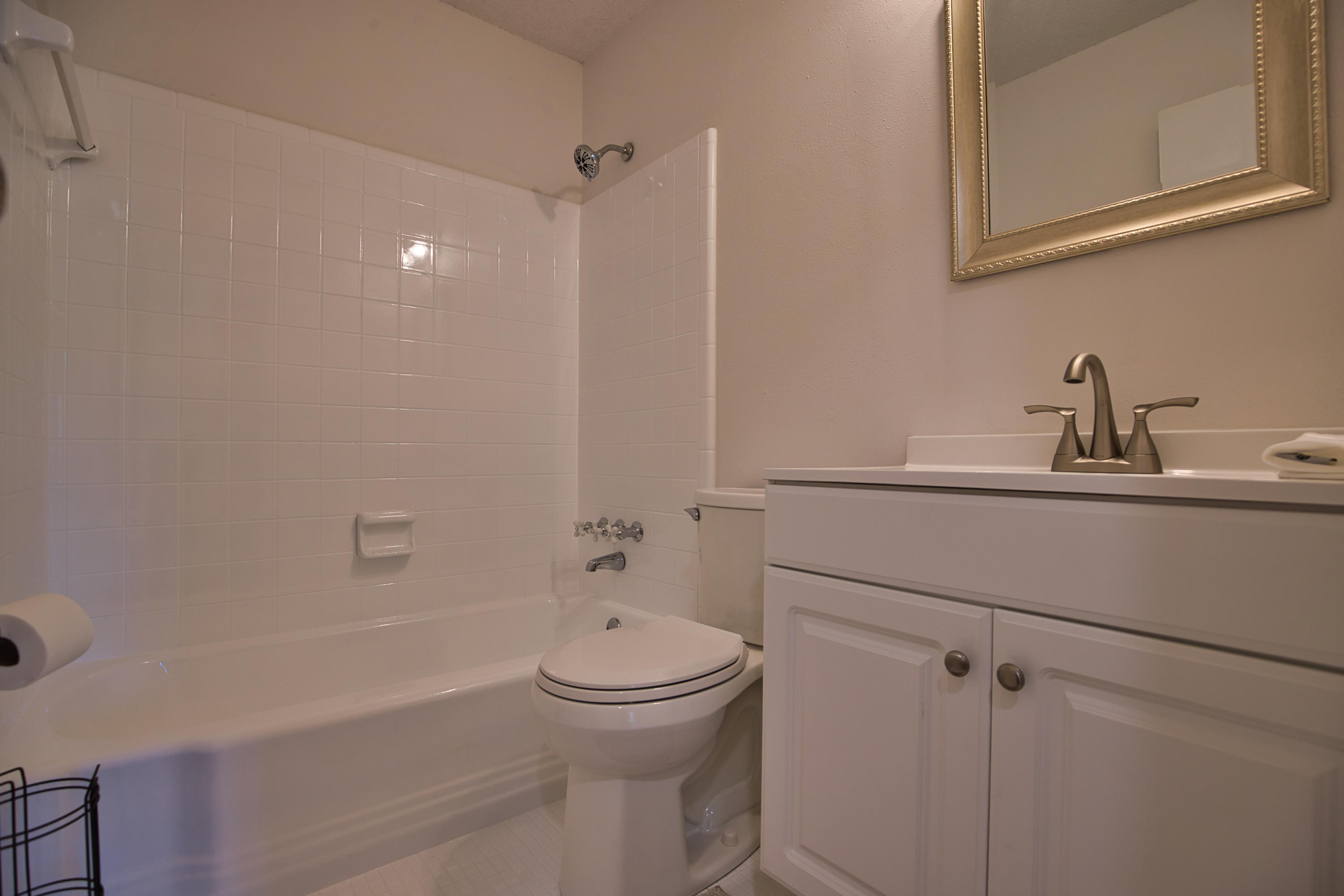 BAYOU WOODS - Residential