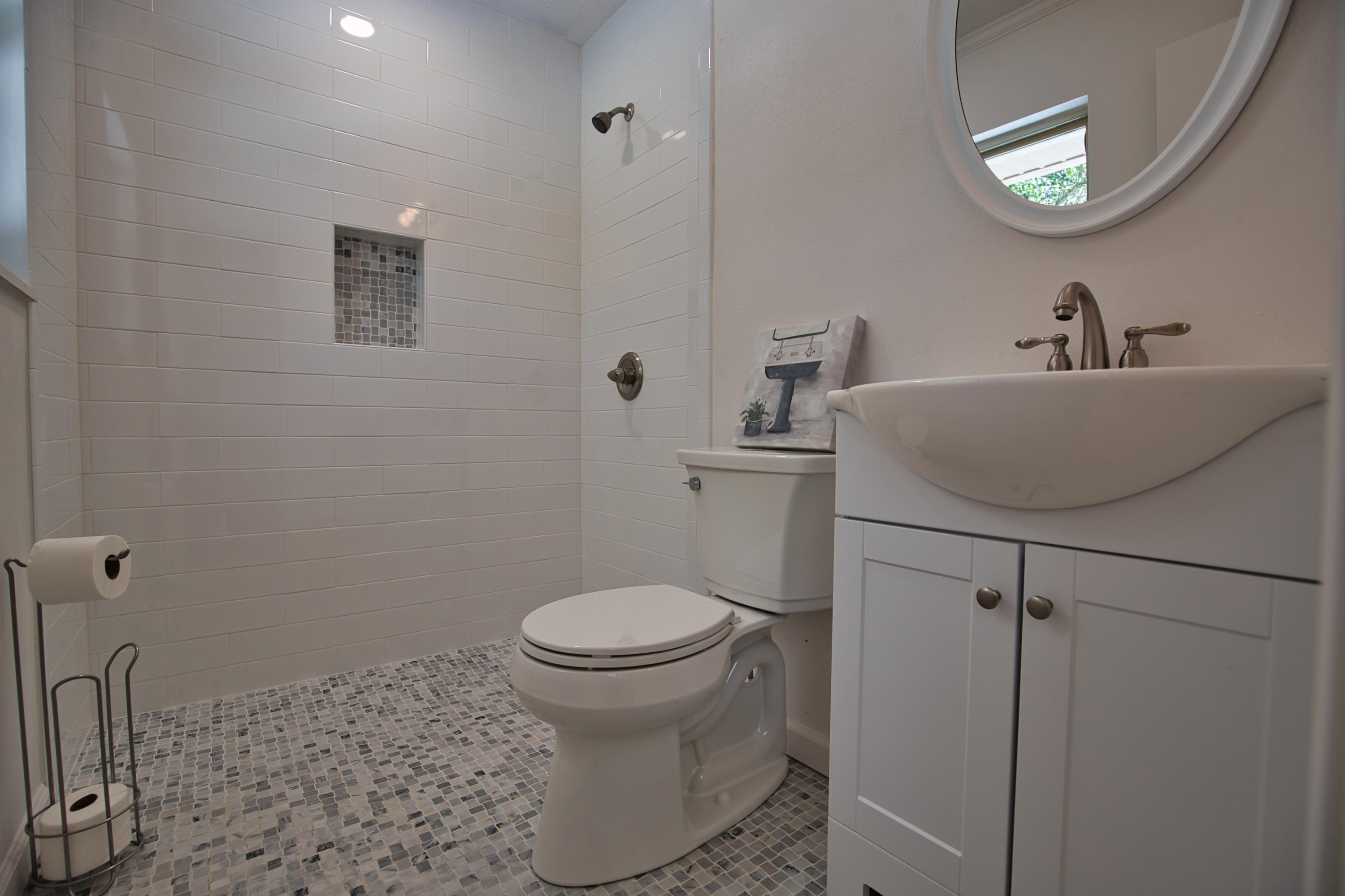 BAYOU WOODS - Residential