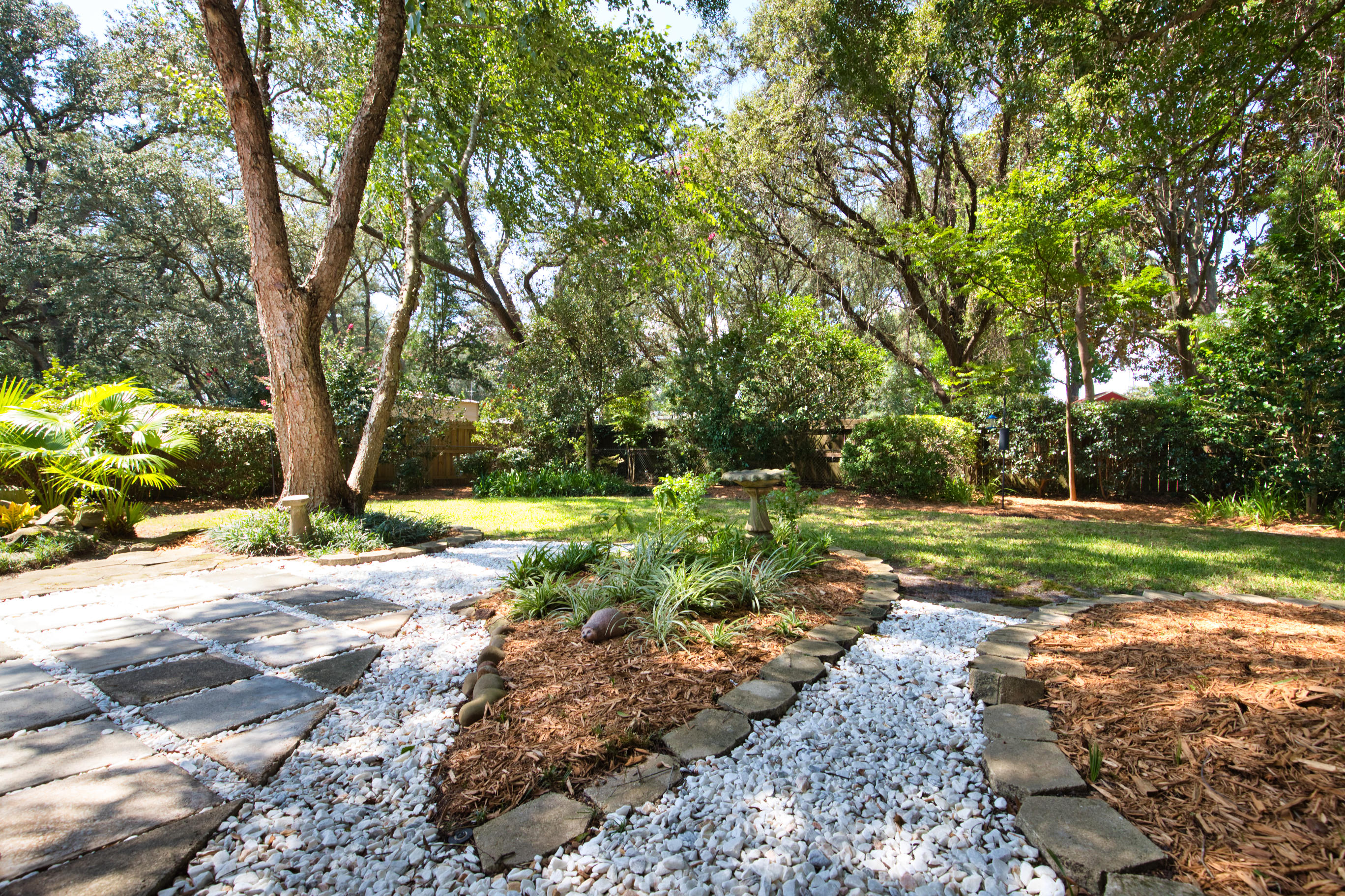 BAYOU WOODS - Residential