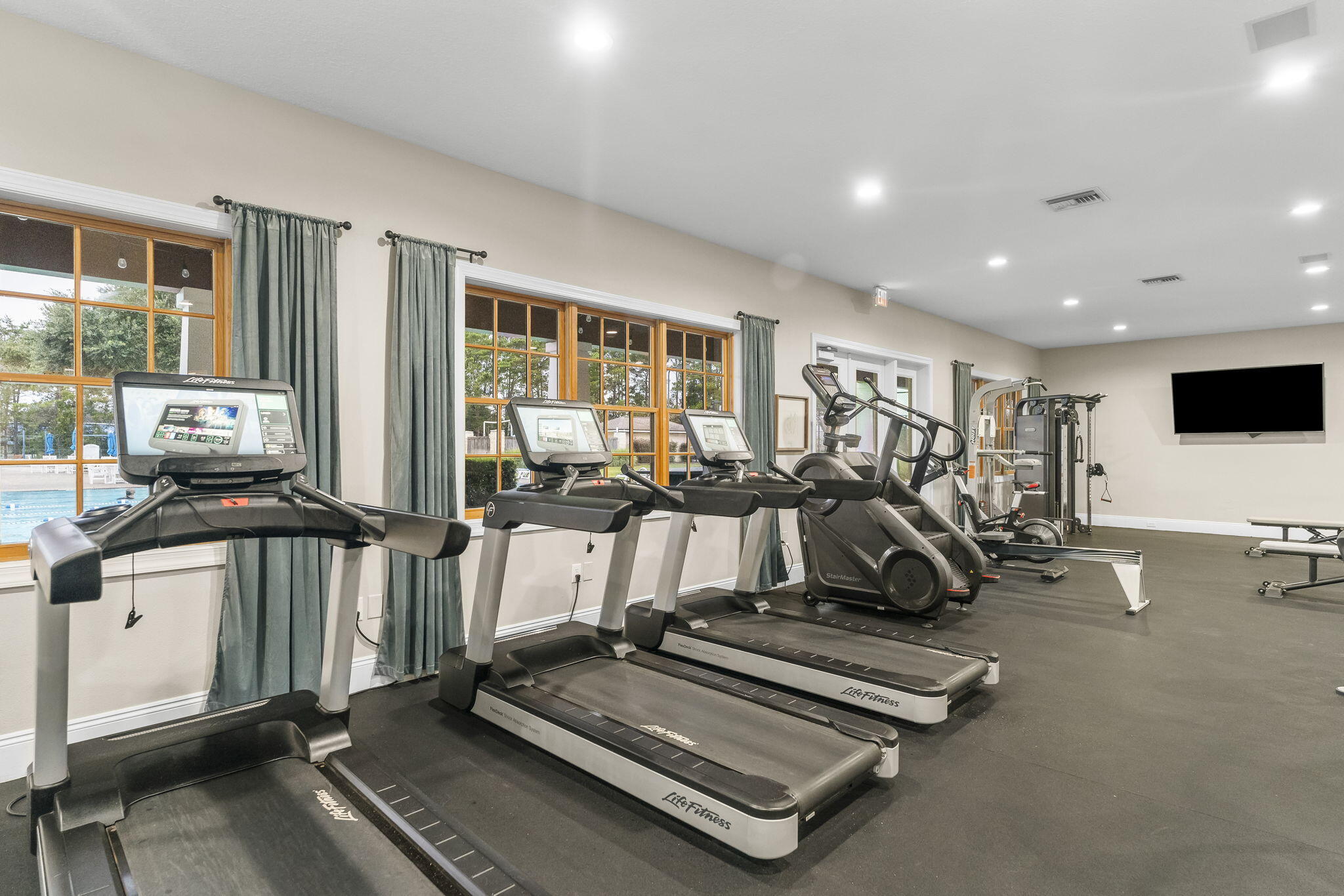 HAMMOCK BAY - Residential