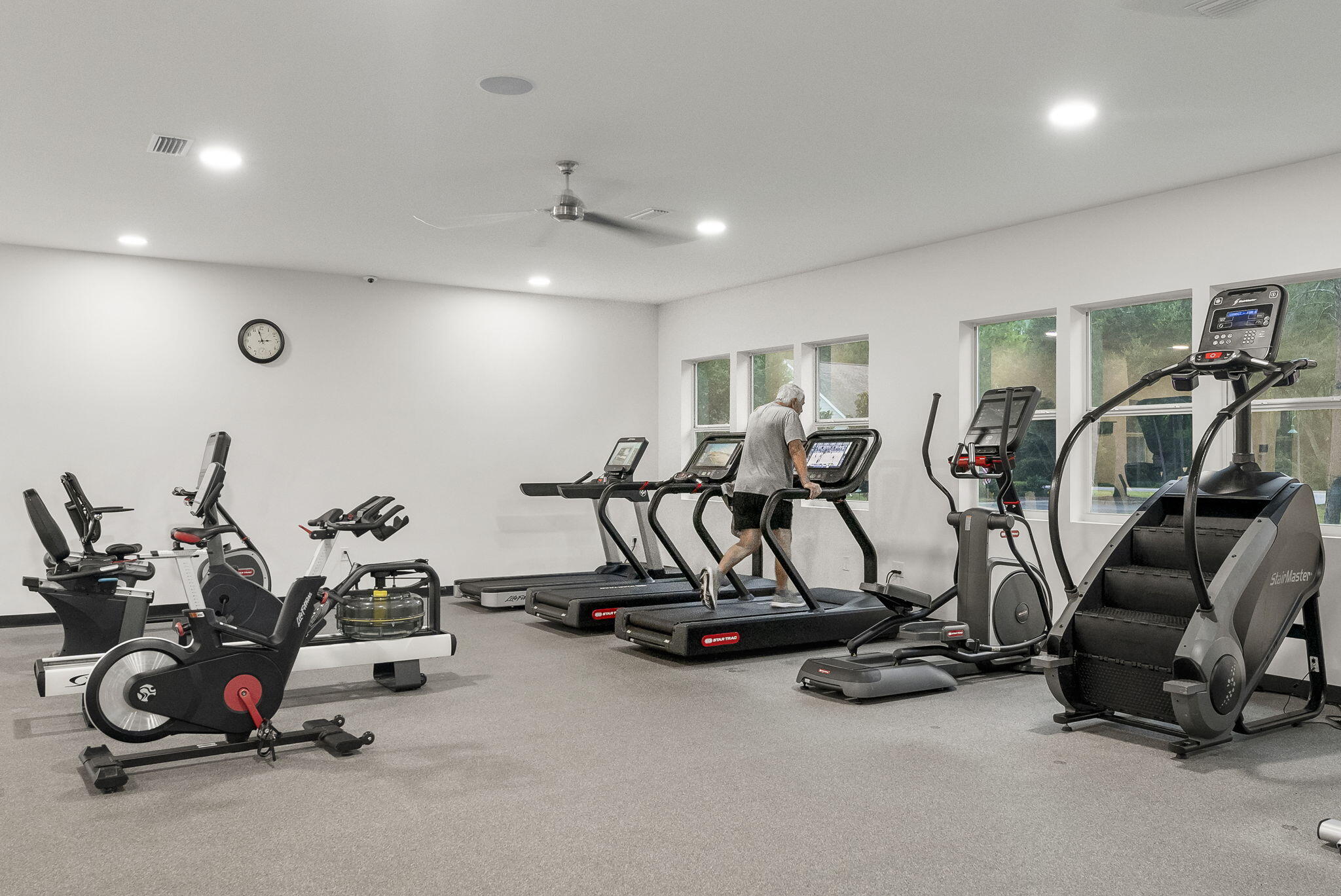 HAMMOCK BAY - Residential