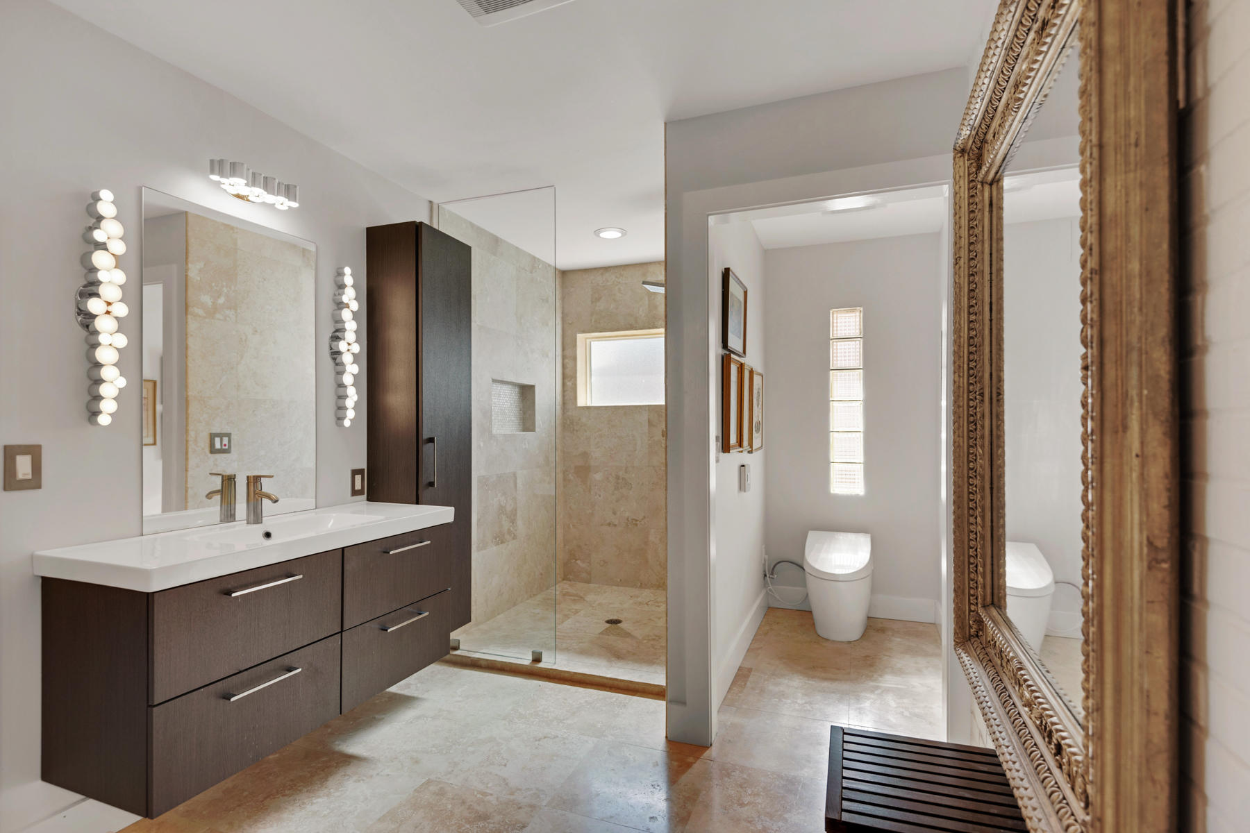 GARNIERS BEACH - Residential