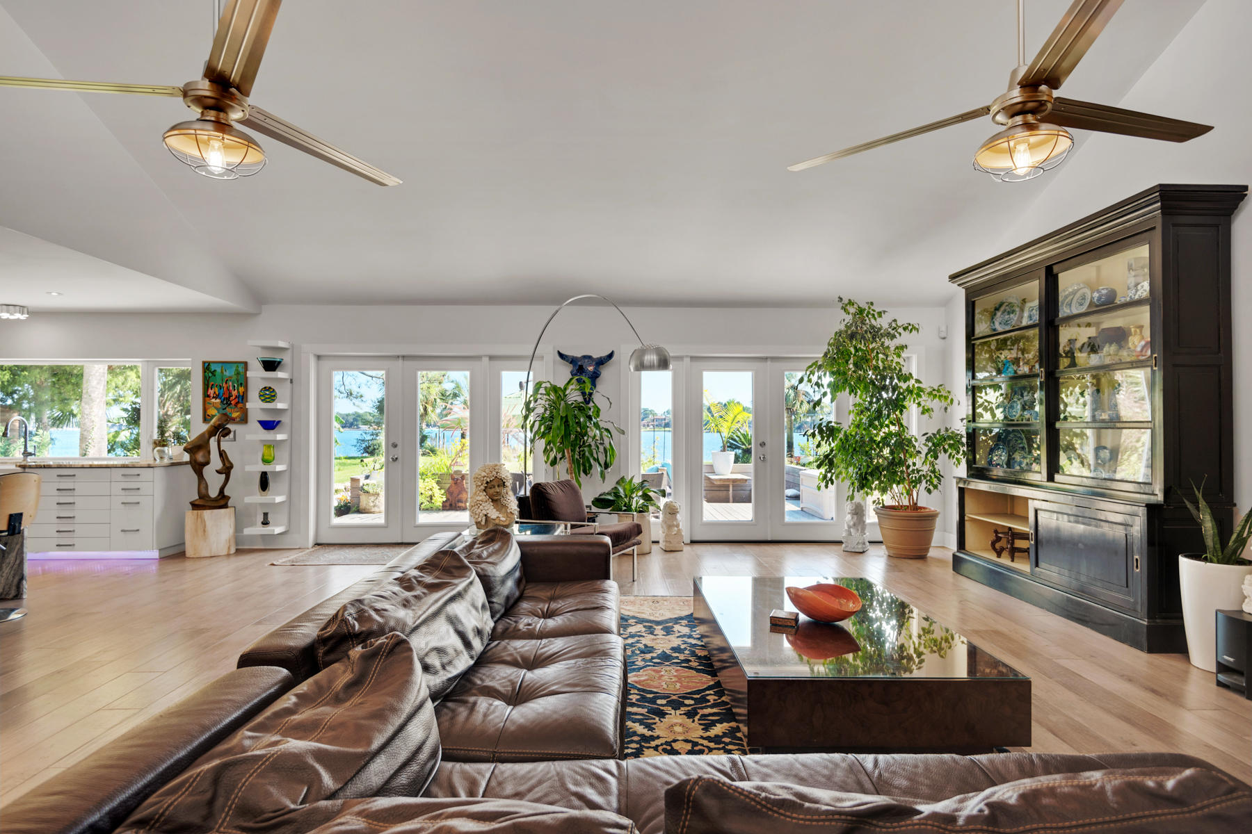 GARNIERS BEACH - Residential