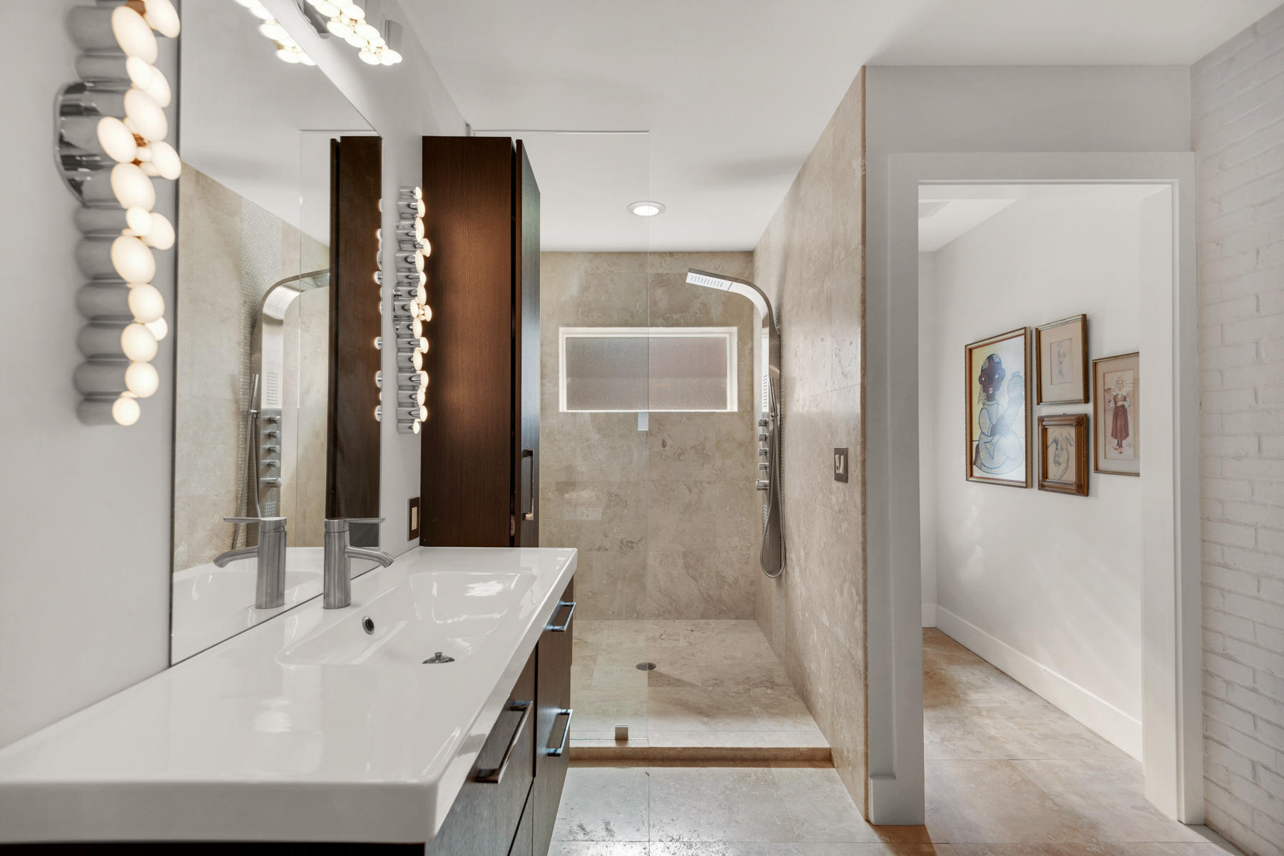 GARNIERS BEACH - Residential