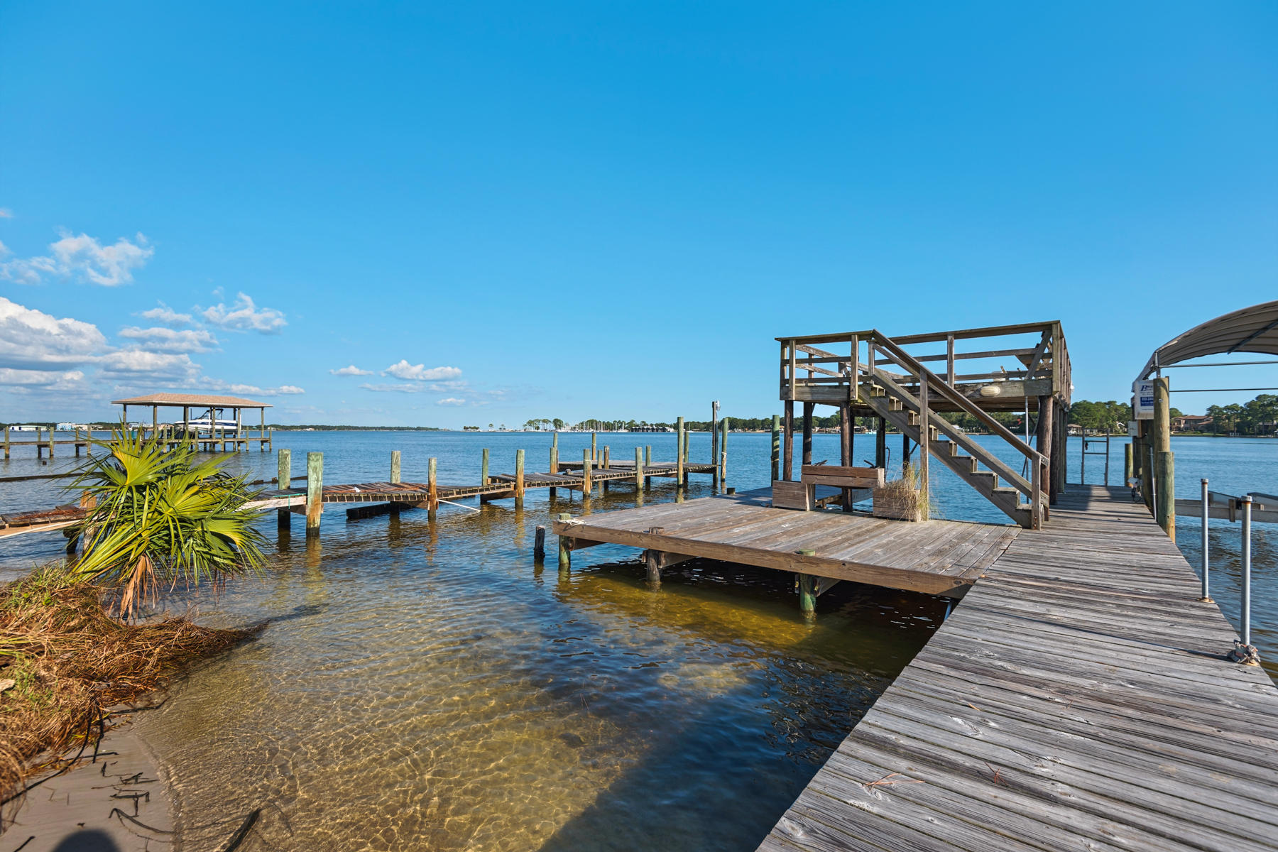 GARNIERS BEACH - Residential